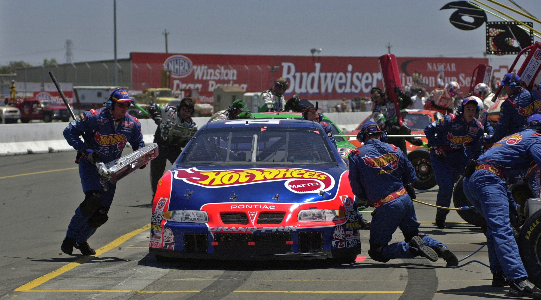 "Hot Wheels" Pontiac action in the Petty Racing pit...  ©  IAN DONALD