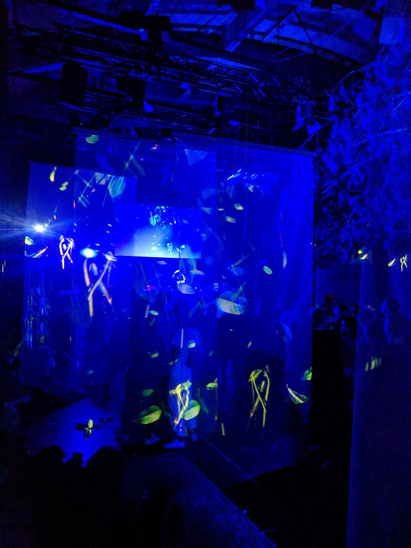 Folded Visuals VJ set and set design for Entropy 25 years, photo by Harri Häivälä