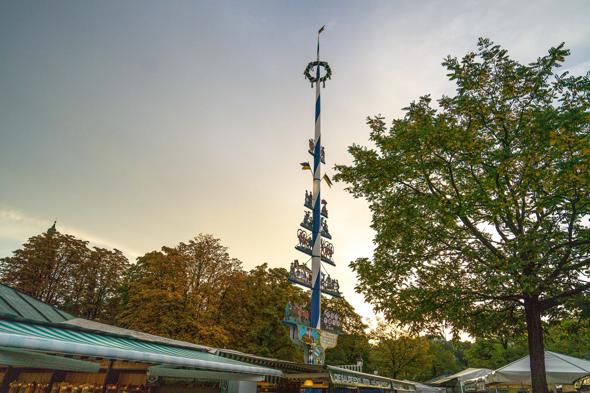 Maypole Viktualienmarkt