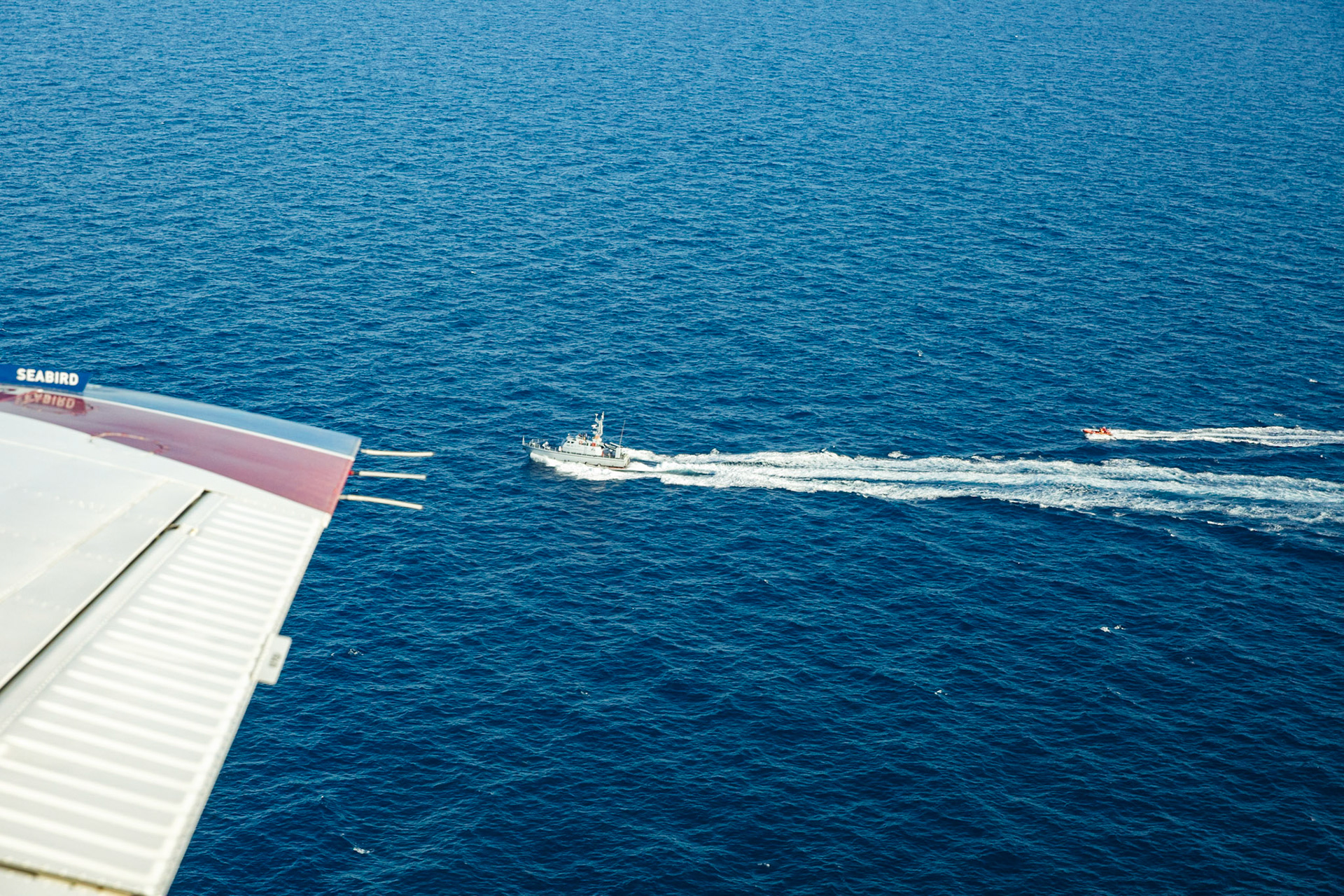 The so-called Libyan coast guard suddenly approaches the scene and intimidates the NGO Open Arms which has launched two of their rescue assets to reach the distress case before nightfall.