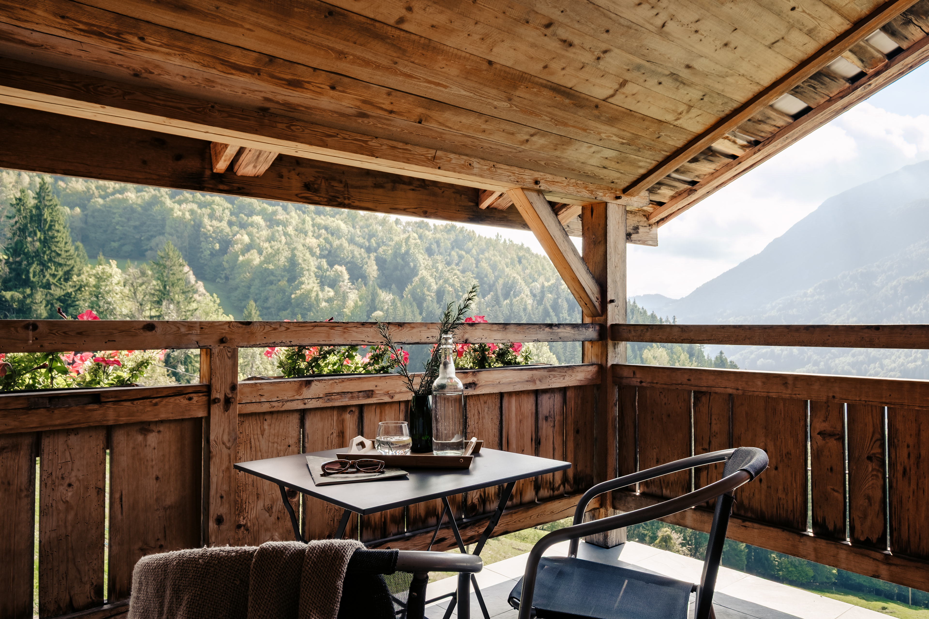 CHALET LADROIT / STUDIO DOUBLE C