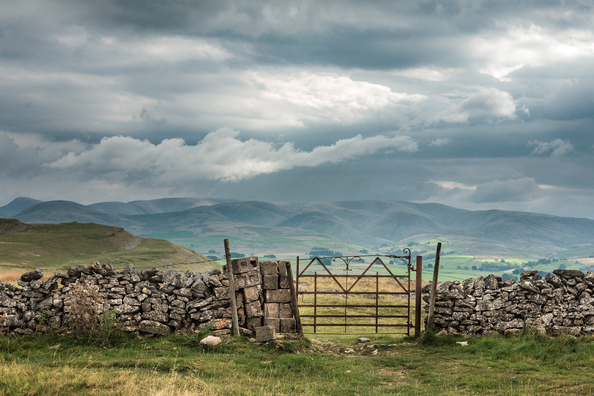 Howgills from Orton Fell