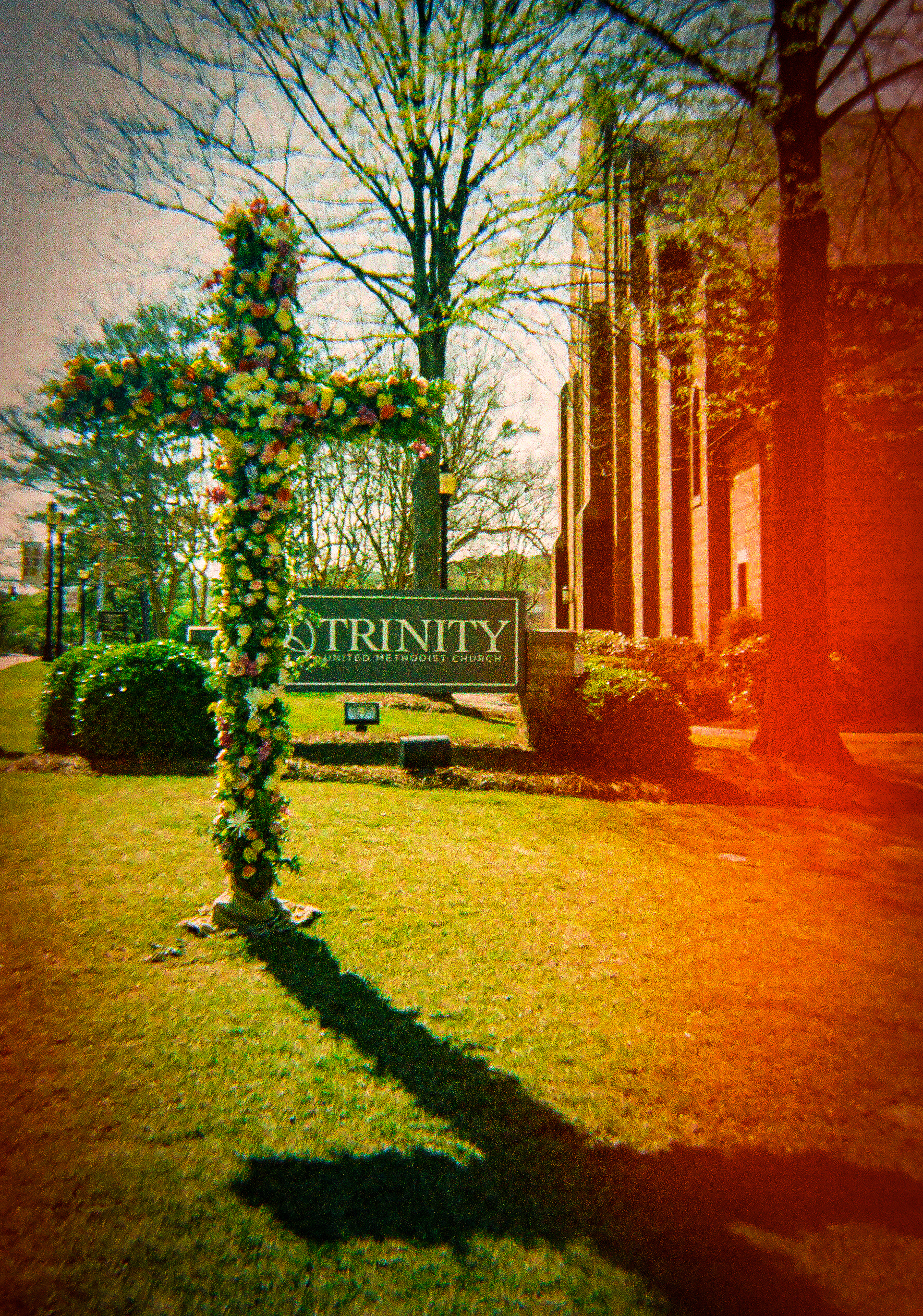 Trinity United Methodist Church | Ilford Sprite 35-II (Kono Sunstroke 200)
