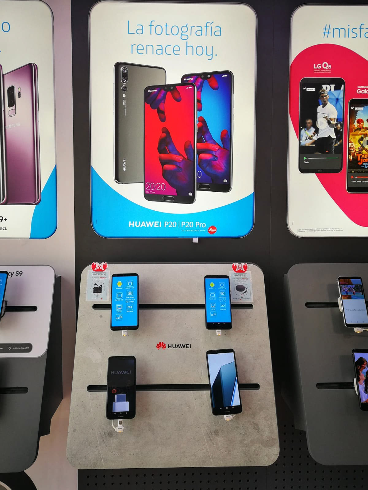 Panel de venta en las tiendas Movistar