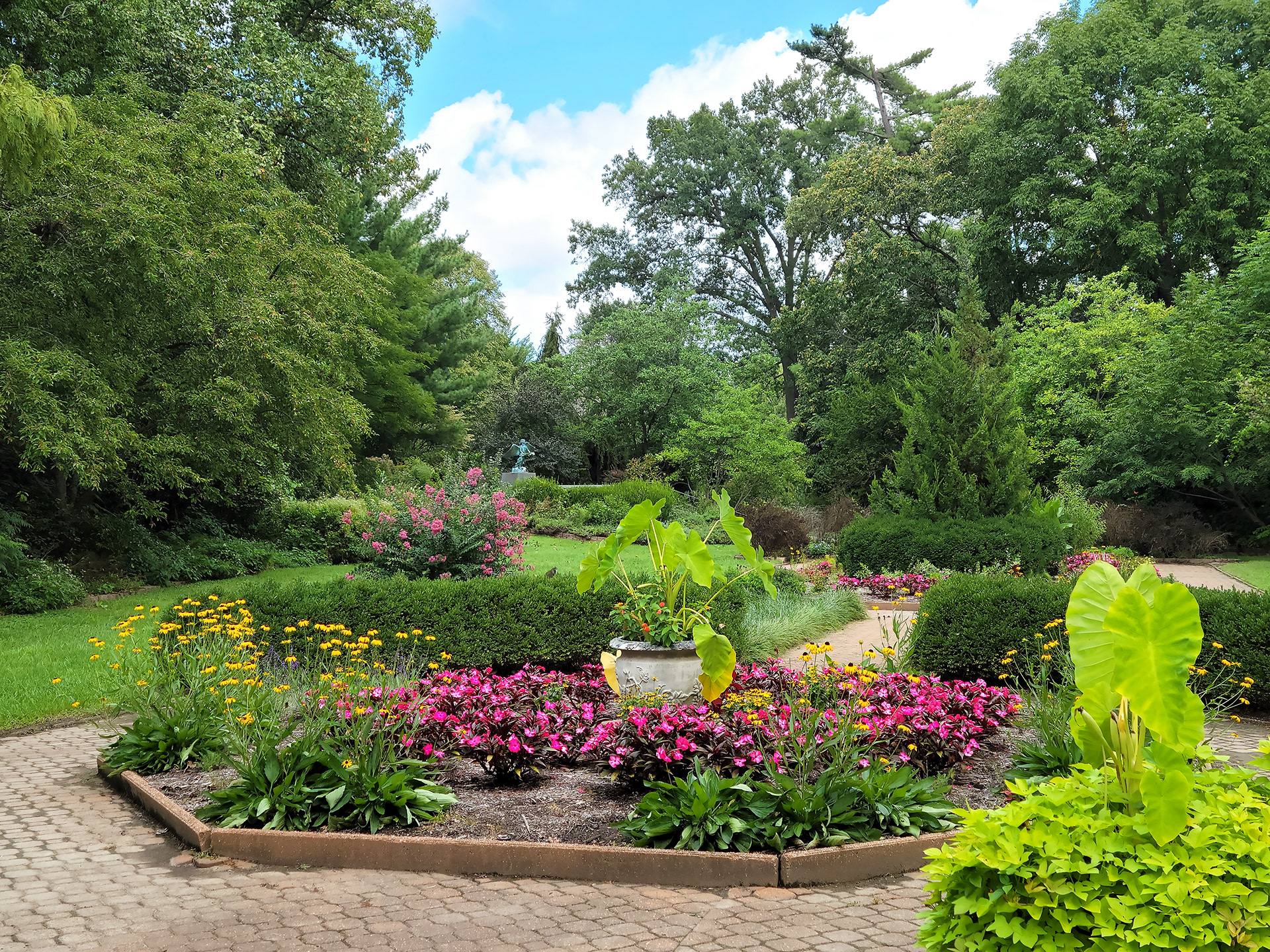 Rau Garden (St. Charles, MO)