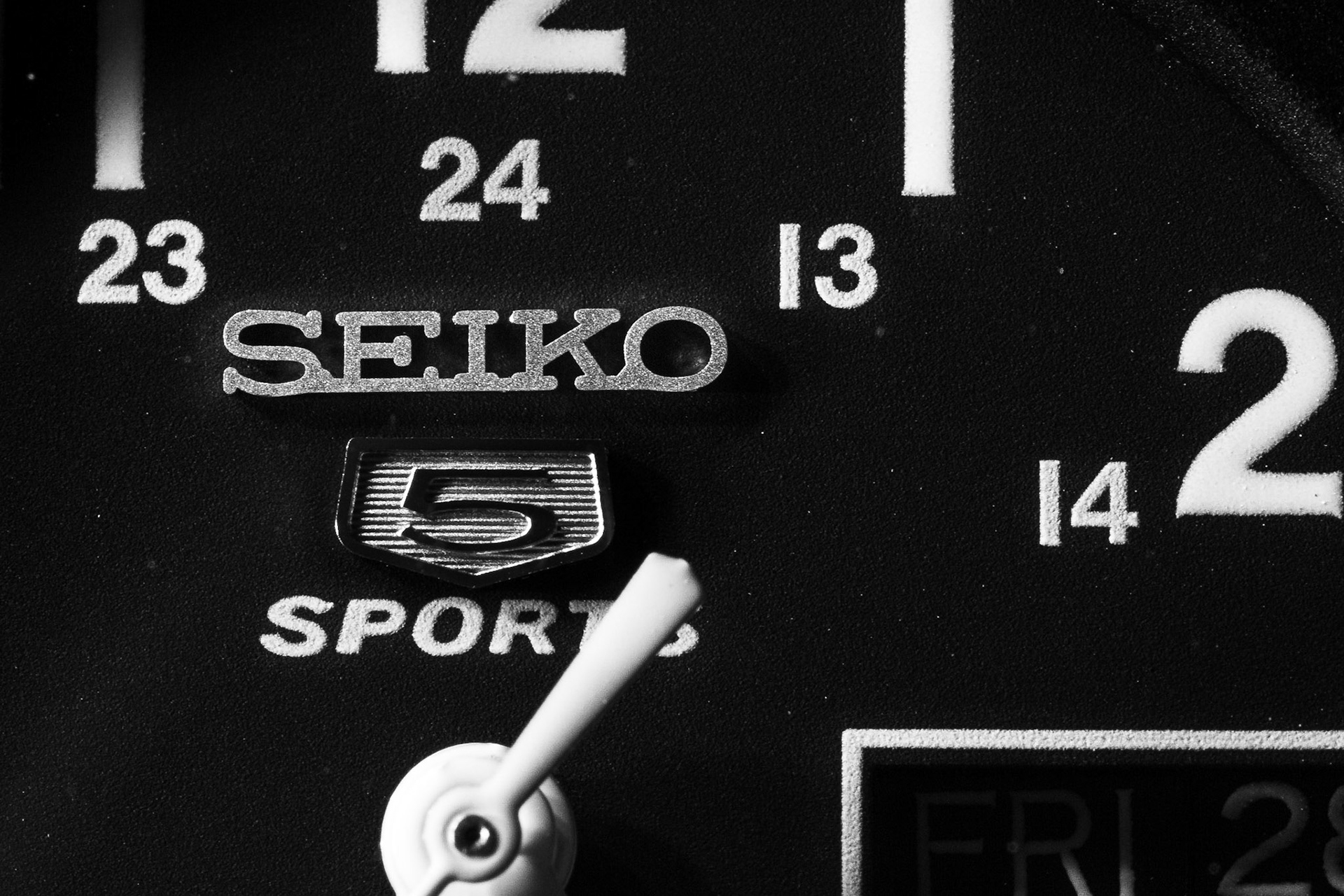 Seiko 5 SNZG15K1