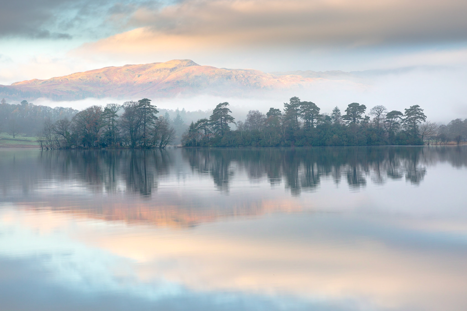Rydal Water Sunrise reflections