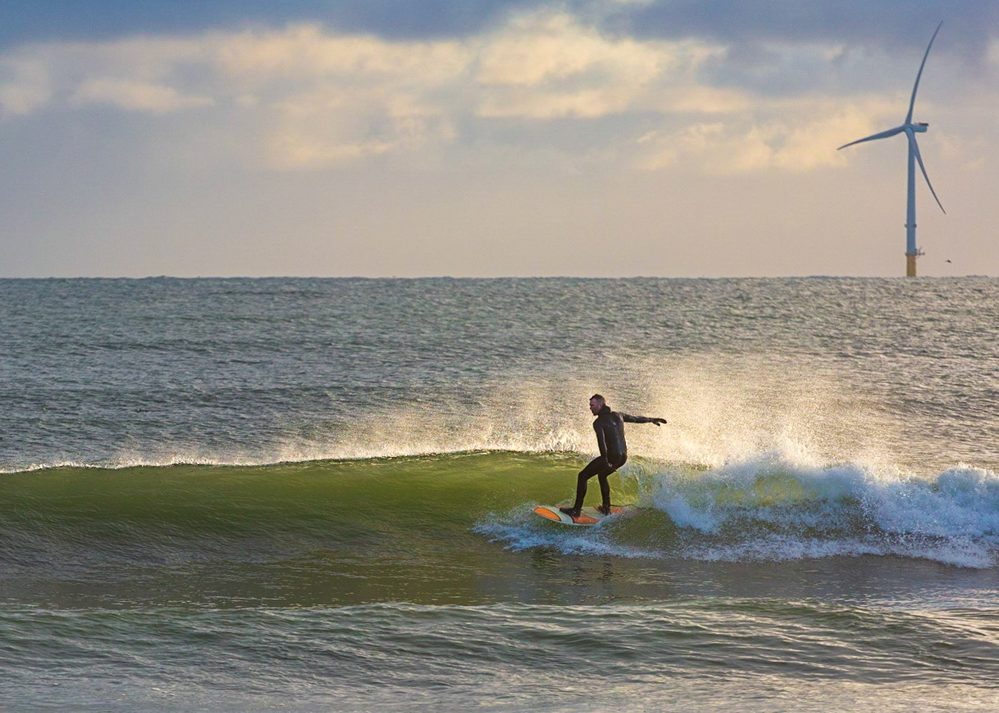 Early morning surf, Blyth