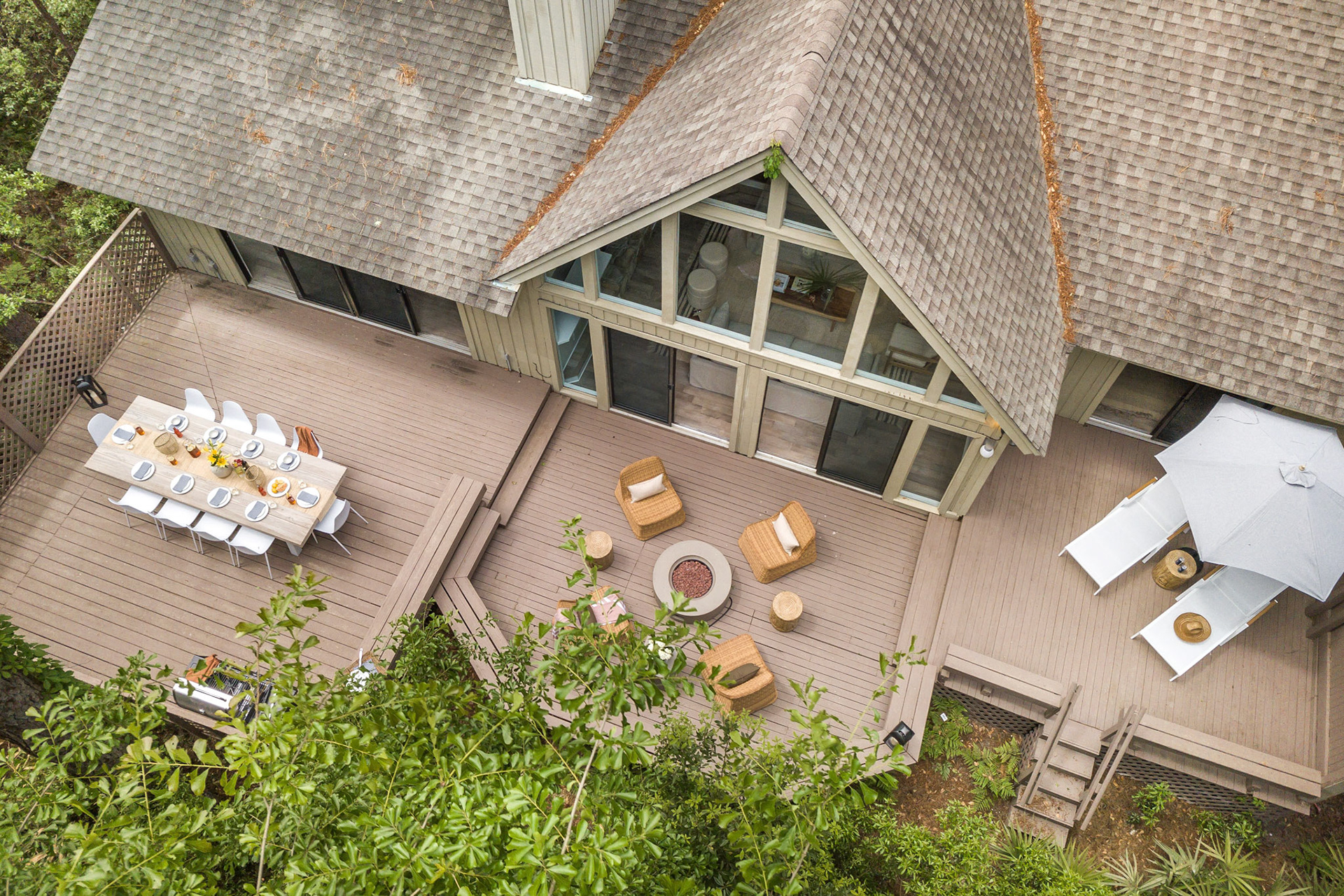 Interiors by Kelly Bartley, Styling by Reed Siler