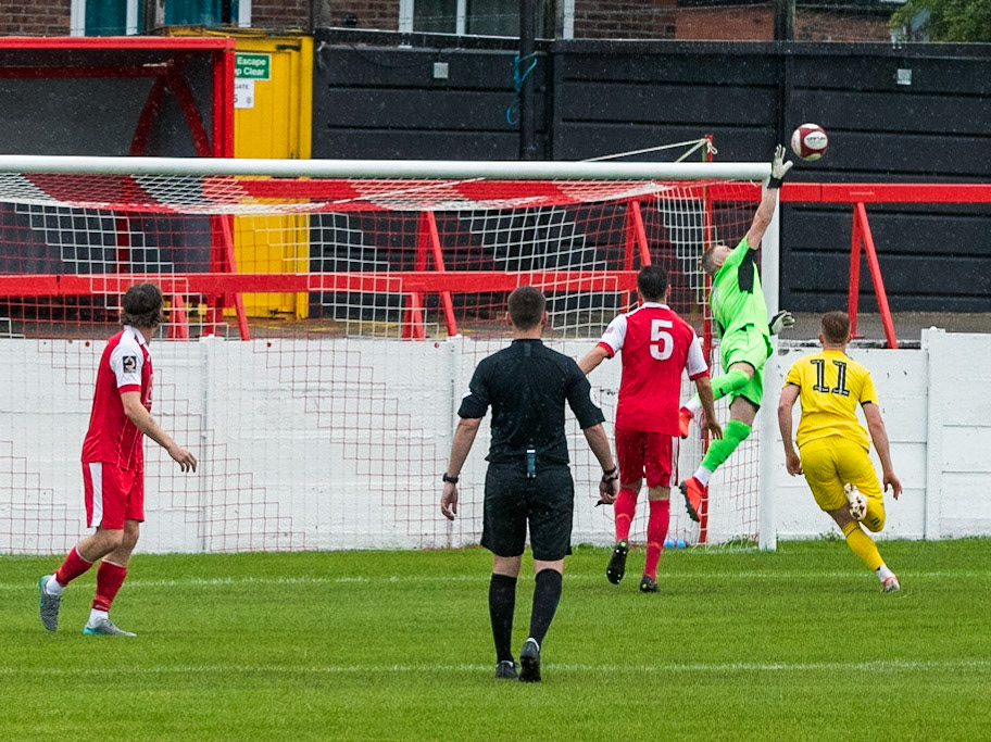 Pushed Round The Post v Fleetwood Town
