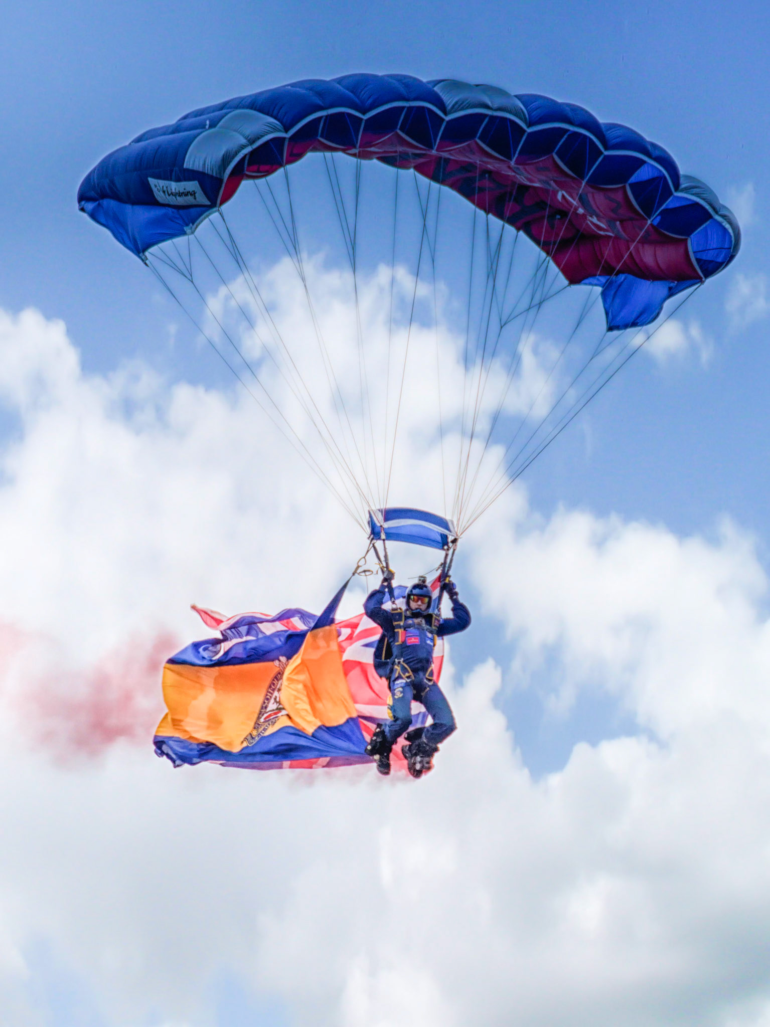 The Army Tigers Freefall Parachute Team have been jumping around the world at major events since 1986. Currently based in Germany with 1 PWRR, the team jump almost weekly from the airfield at Bad Lippspringe.