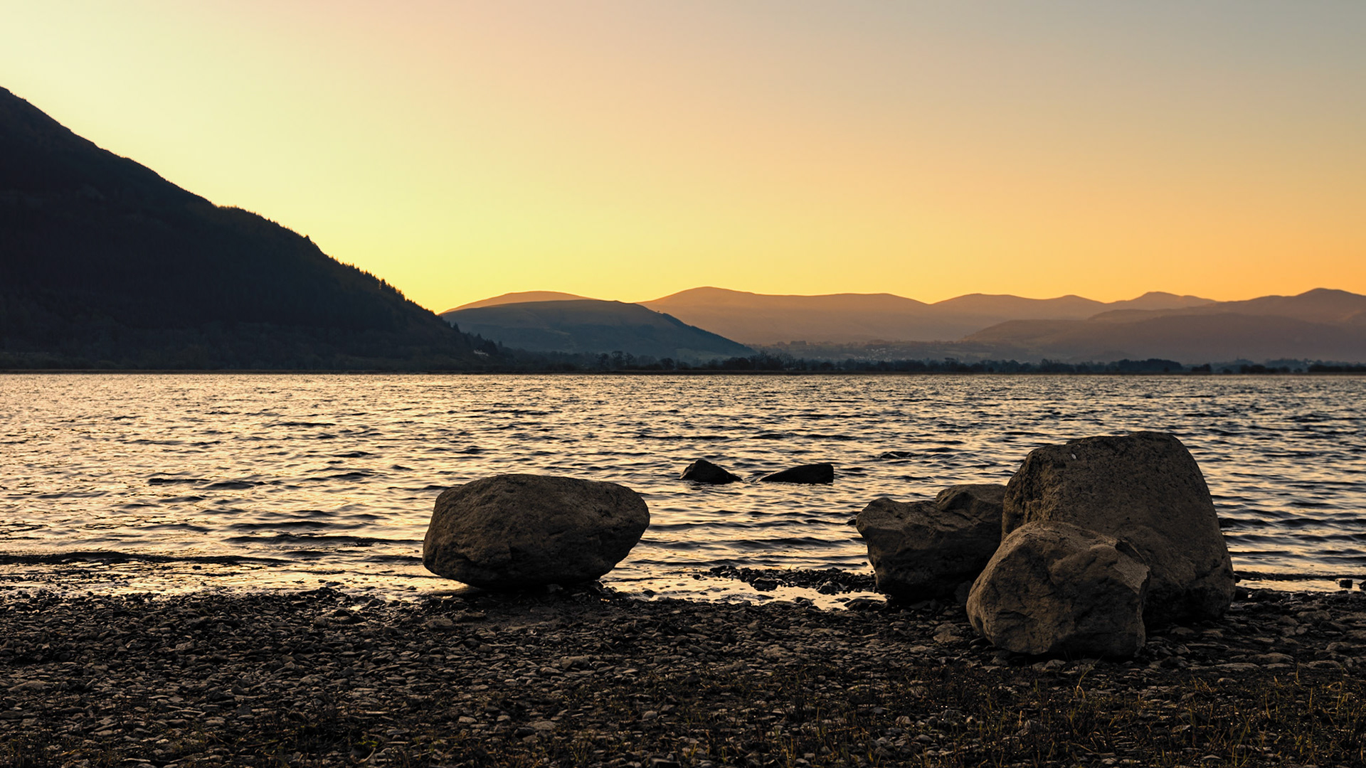 Sunrise at Bassenthwaite Lake