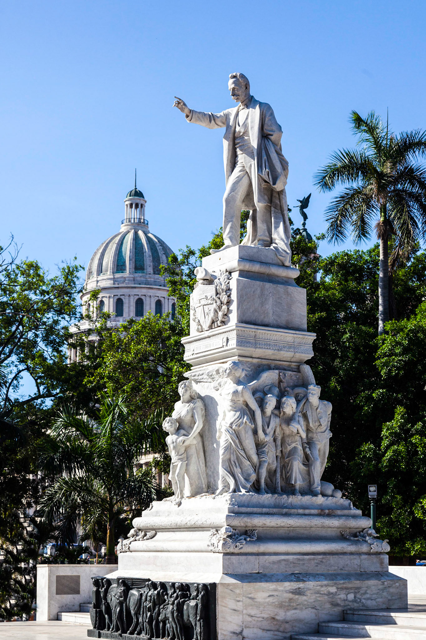José Julián Martí Pérez (January 28, 1853 – May 19, 1895) is the Cuban national hero and an important figure in Latin American literature. In his short life, he was a poet, an essayist, a journalist, a revolutionary philosopher, a translator, a professor, a publisher, and a political theorist. Through his writings and political activity, he became a symbol for Cuba's bid for independence against Spain in the 19th century, and is referred to as the "Apostle of Cuban Independence."  This statue was sculpted by Vilalta Saavedra in 1905.