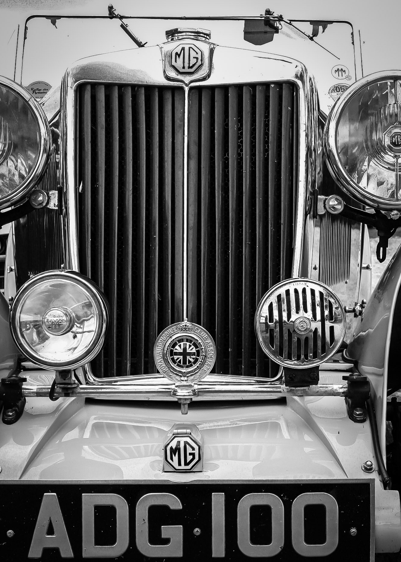 Vintage MG at Oulton Park, 2005.  I think this is a Mid 1930's MG SA COUPE - but I'm not an expert and I'm open to correction.