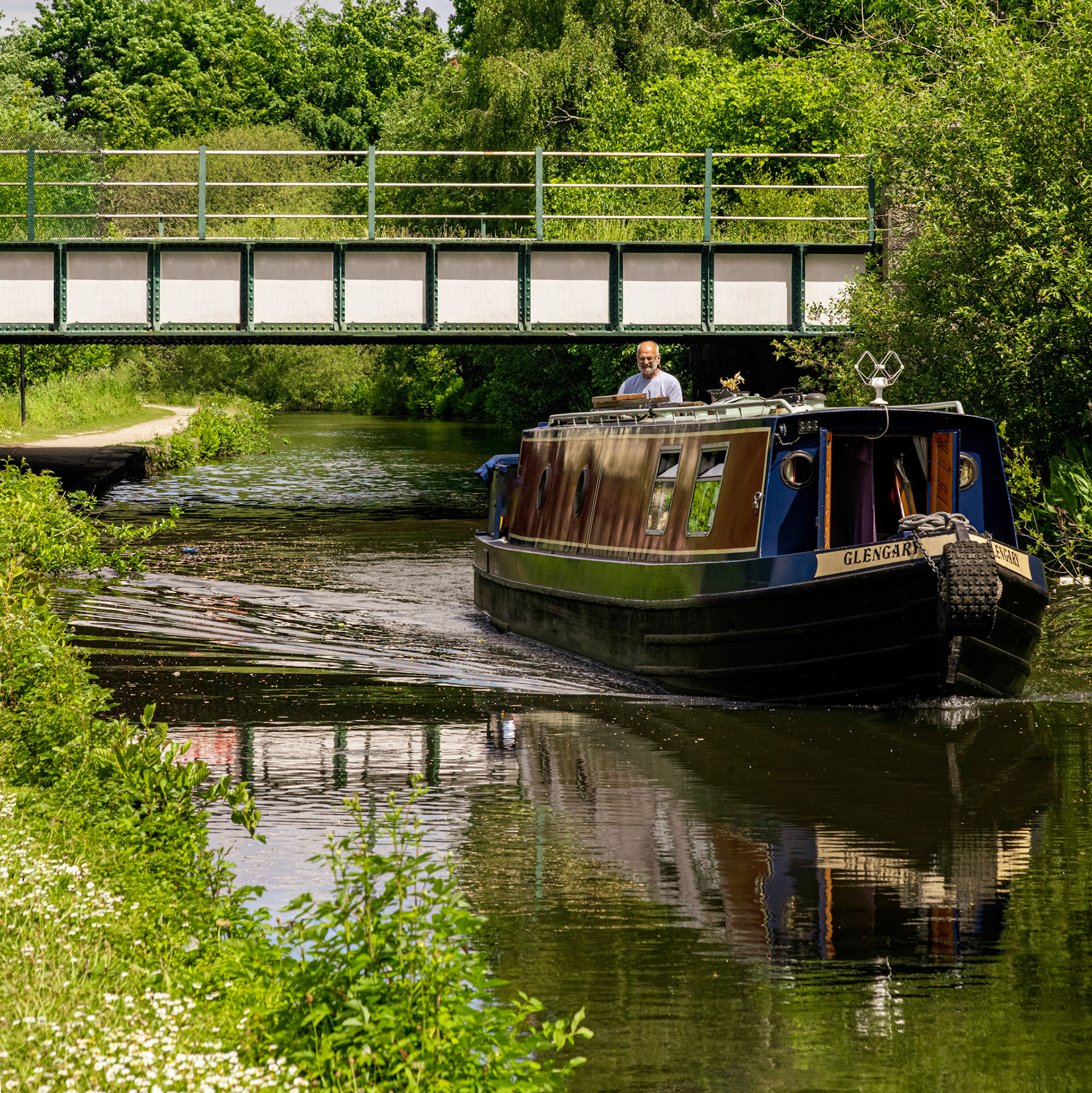 Sailing On The Chershire Ring Canal