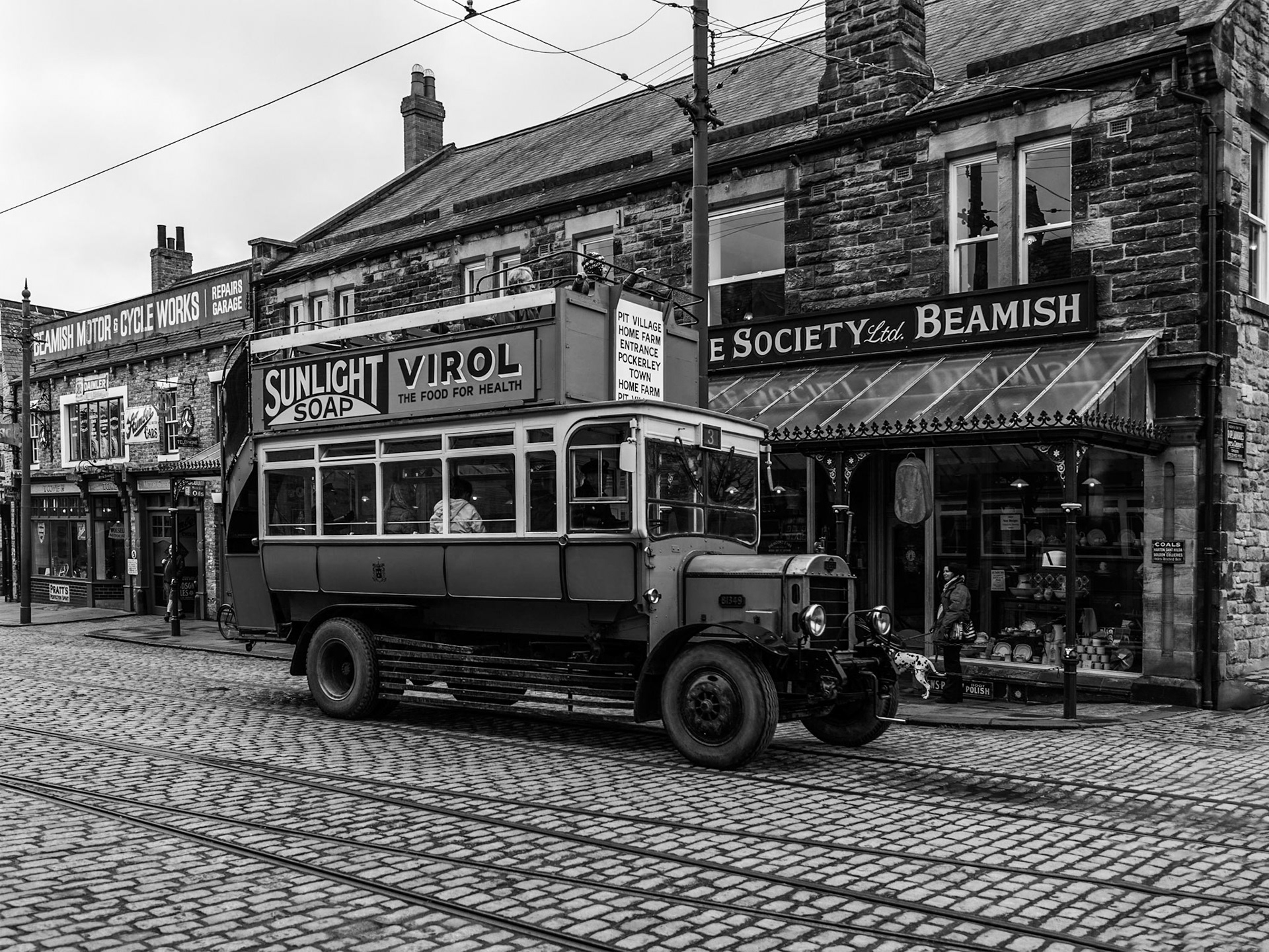 The B Type bus carries the Saxe Blue and Ivory livery of the early 1920's Newcastle Transport Scheme