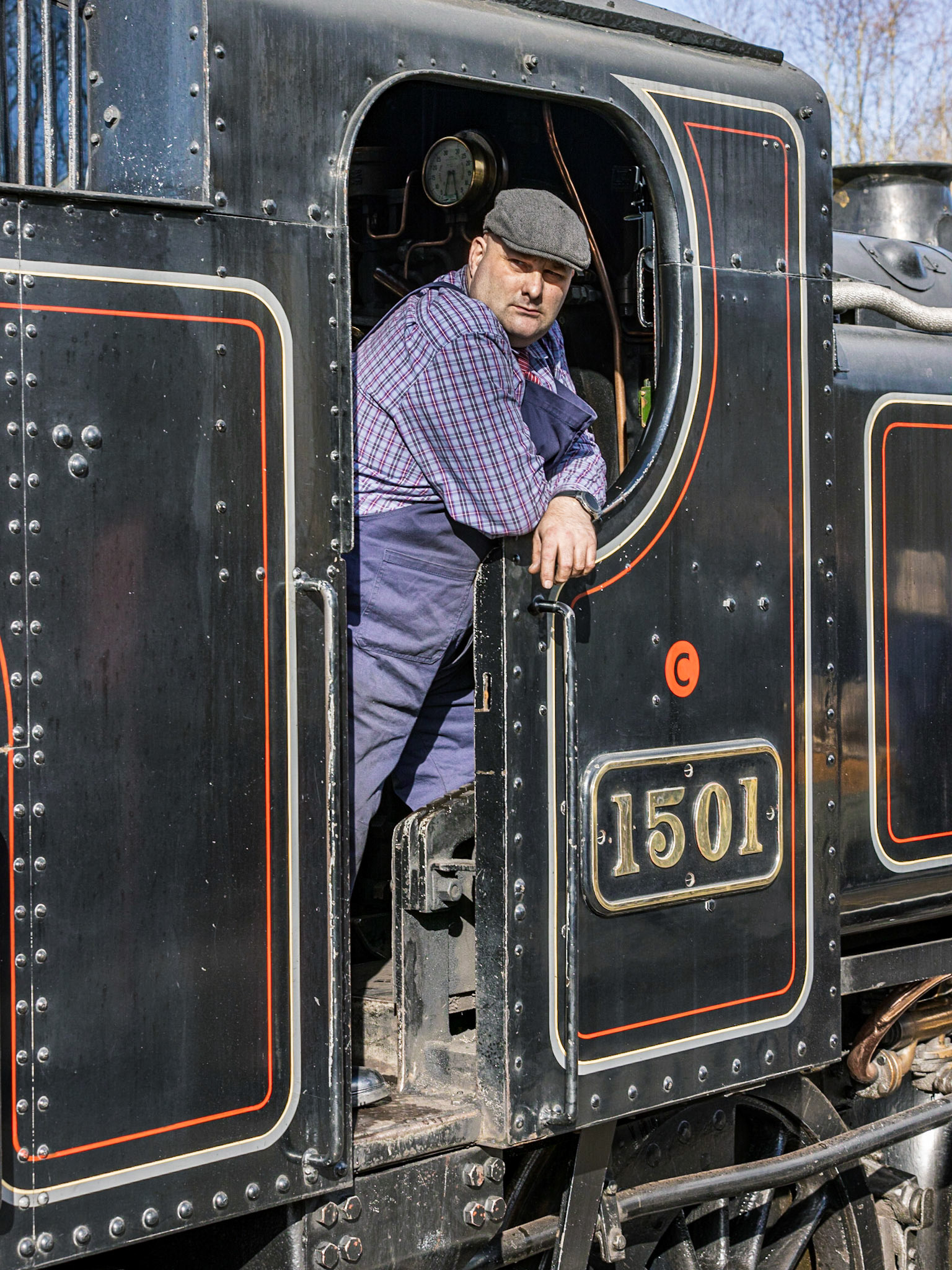 GWR Pannier 1501 is the only surviving example of a GWR 1500 class 0-6-0PT shunting engine.