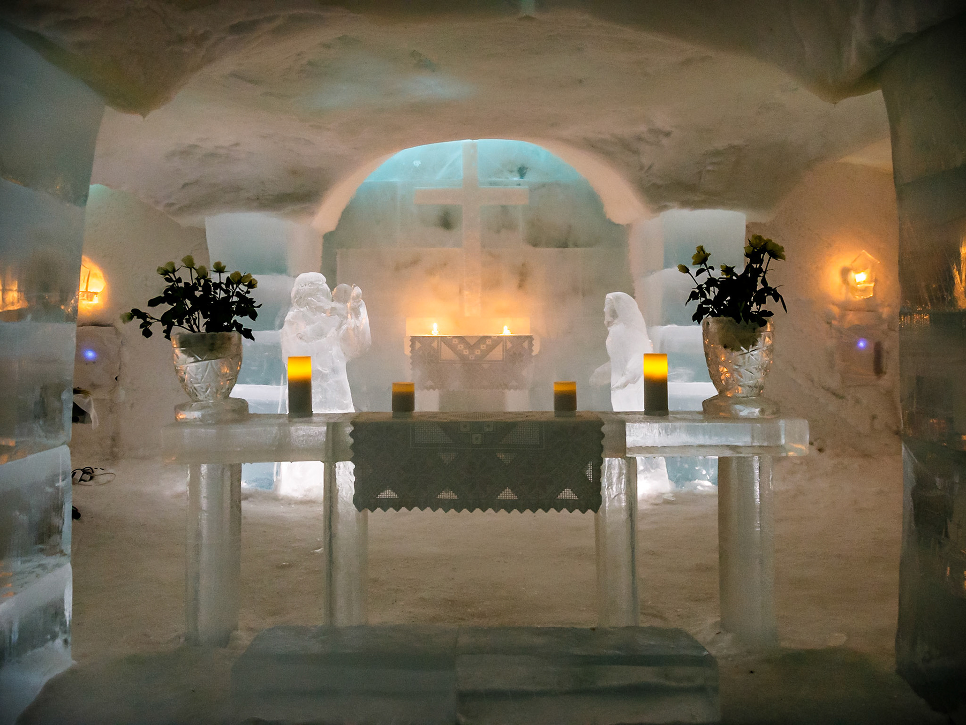 The Chapel In The Sorrisniva Ice Hotel, Alta