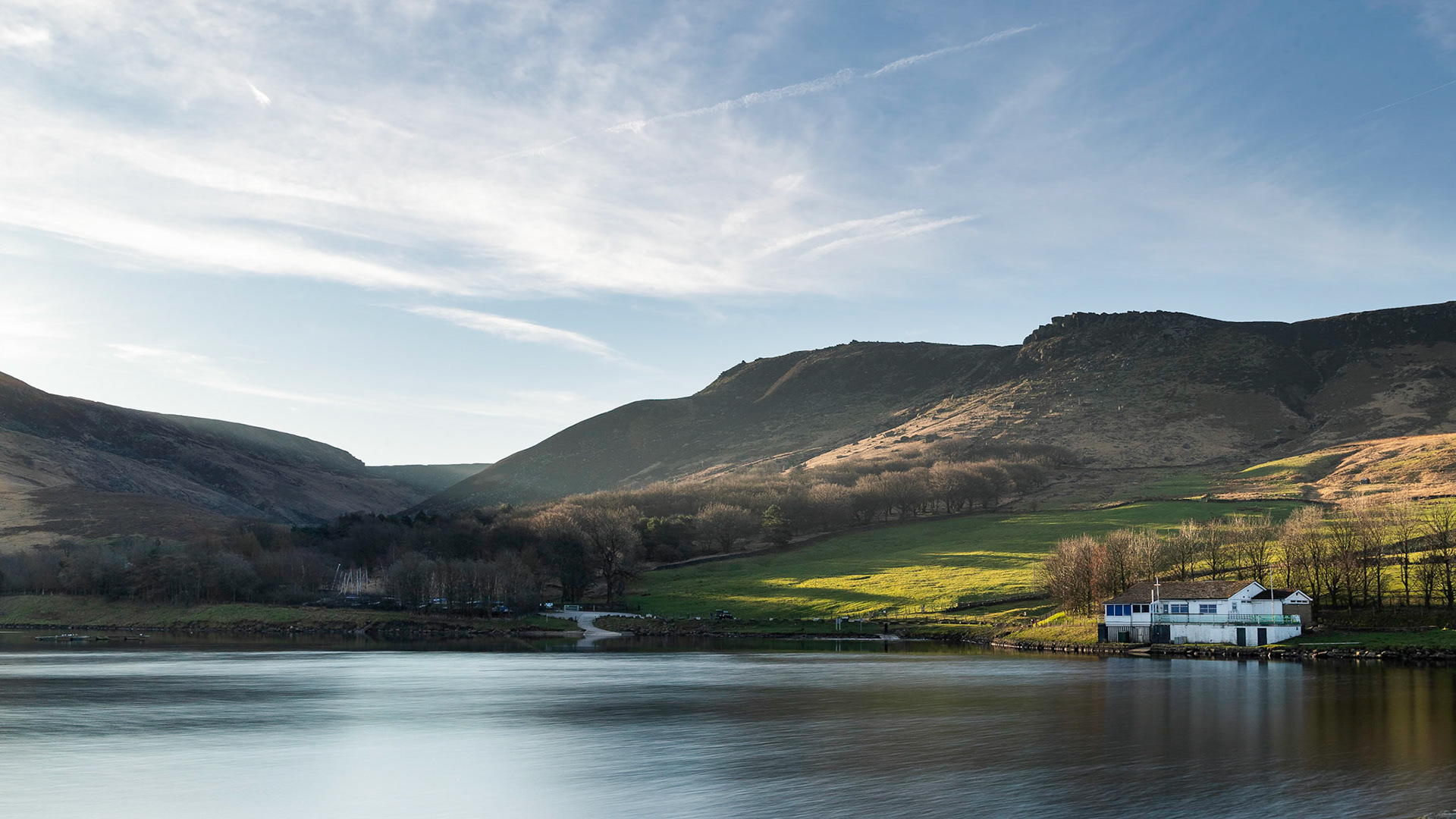 Dovestones Reservoir