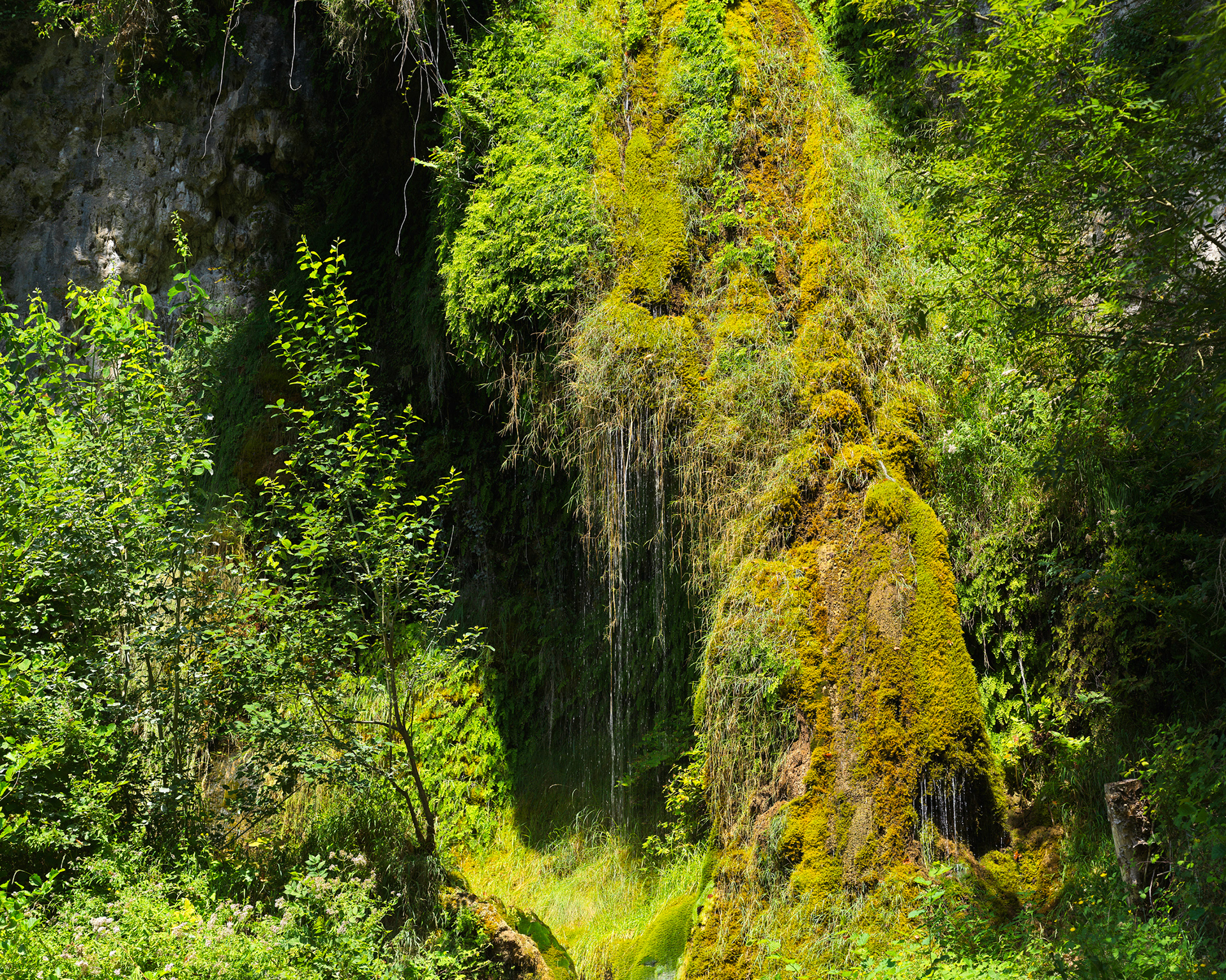 Pierre qui pleure, III