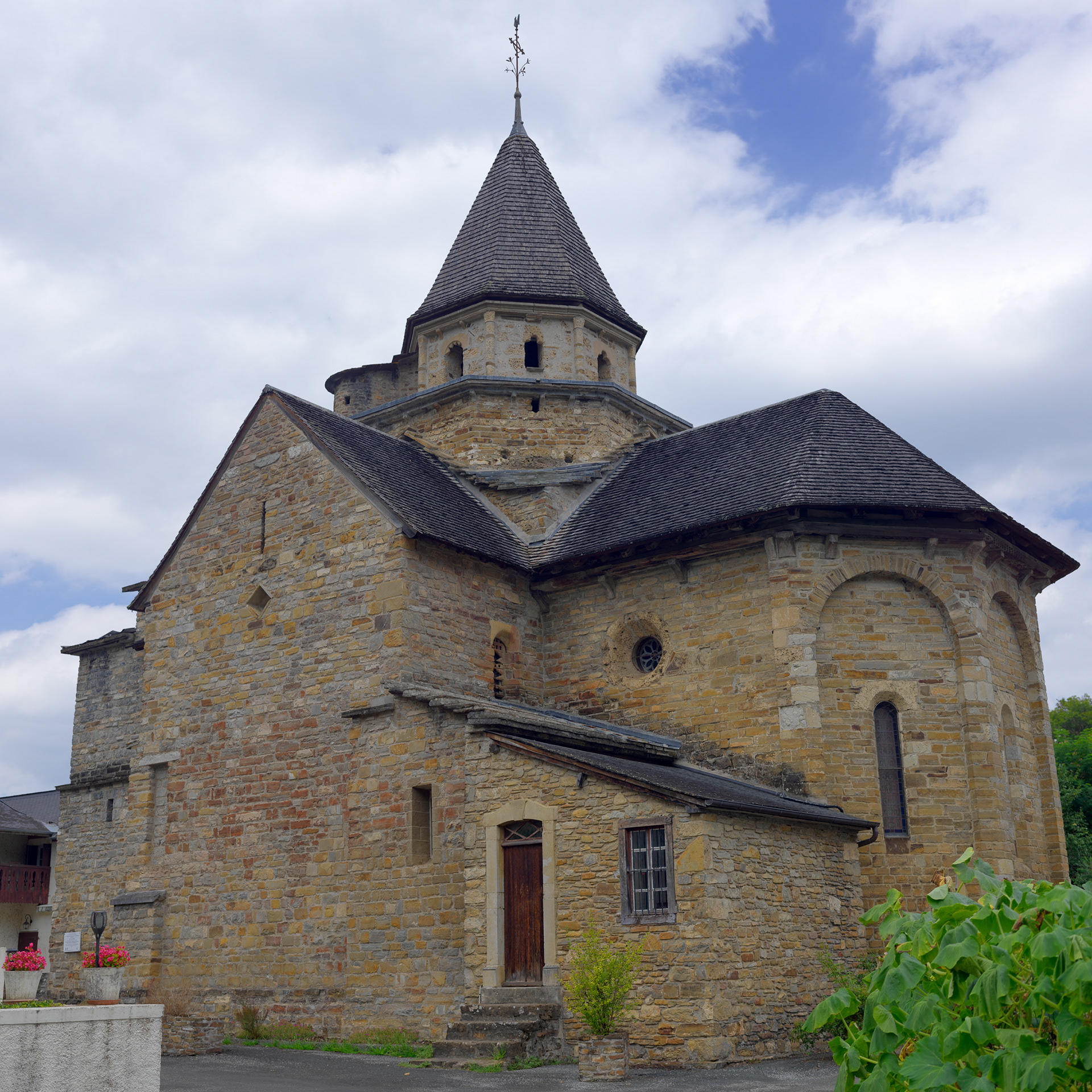 Hôpital Saint-Blaise, extérieur, I