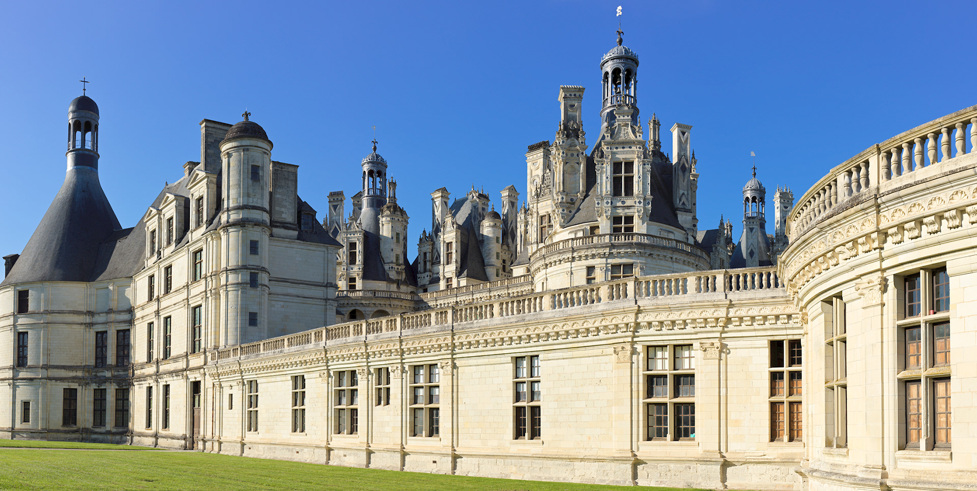 Château de Chambord, façade ouest, IV