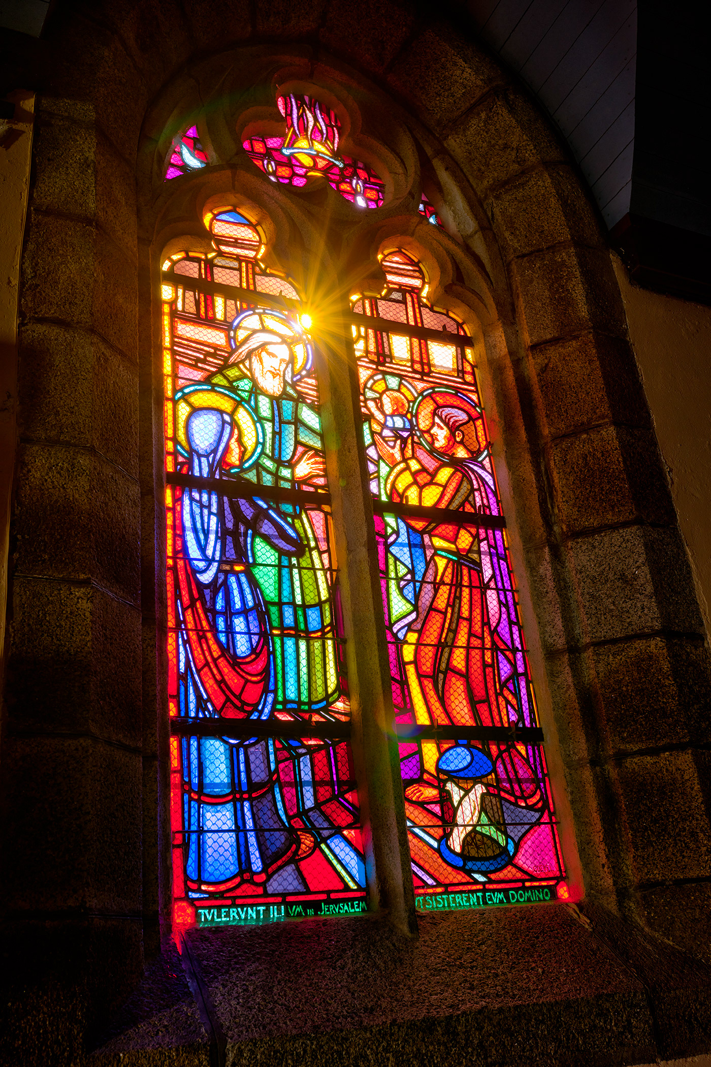 Eglise de Saint-Joseph, Pont-Aven, III