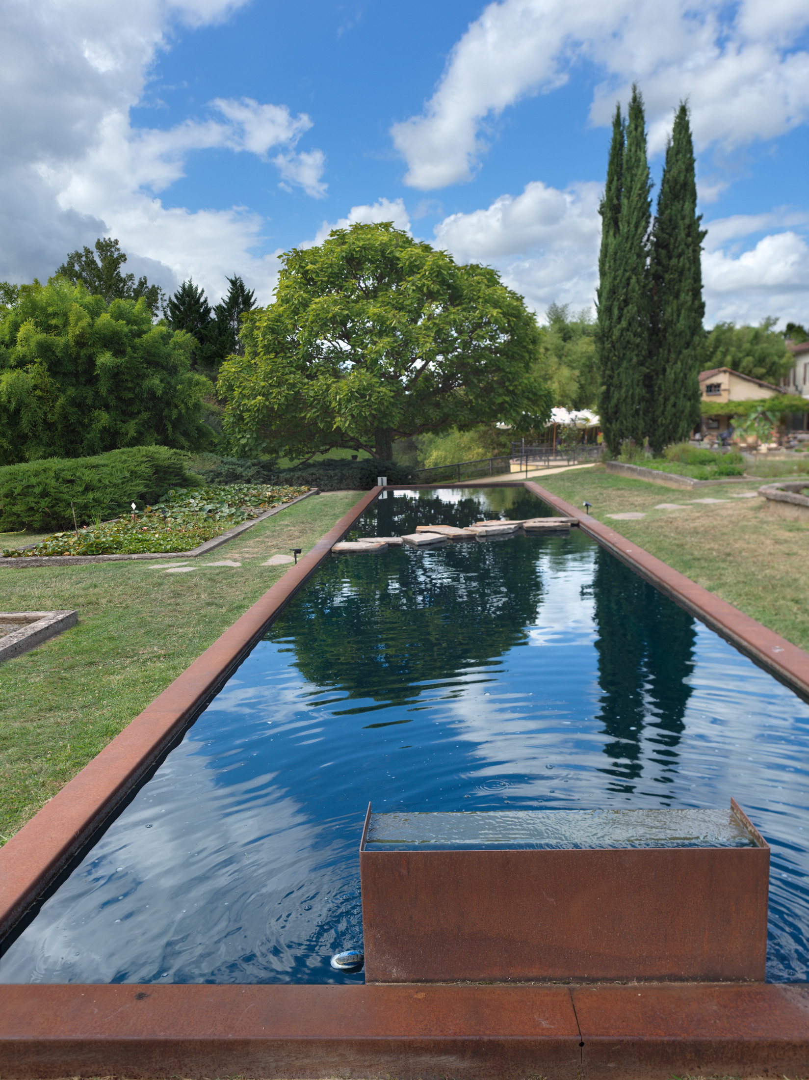 Pépinière historique Latour-Marliac, Le Temple sur Lot, VII
