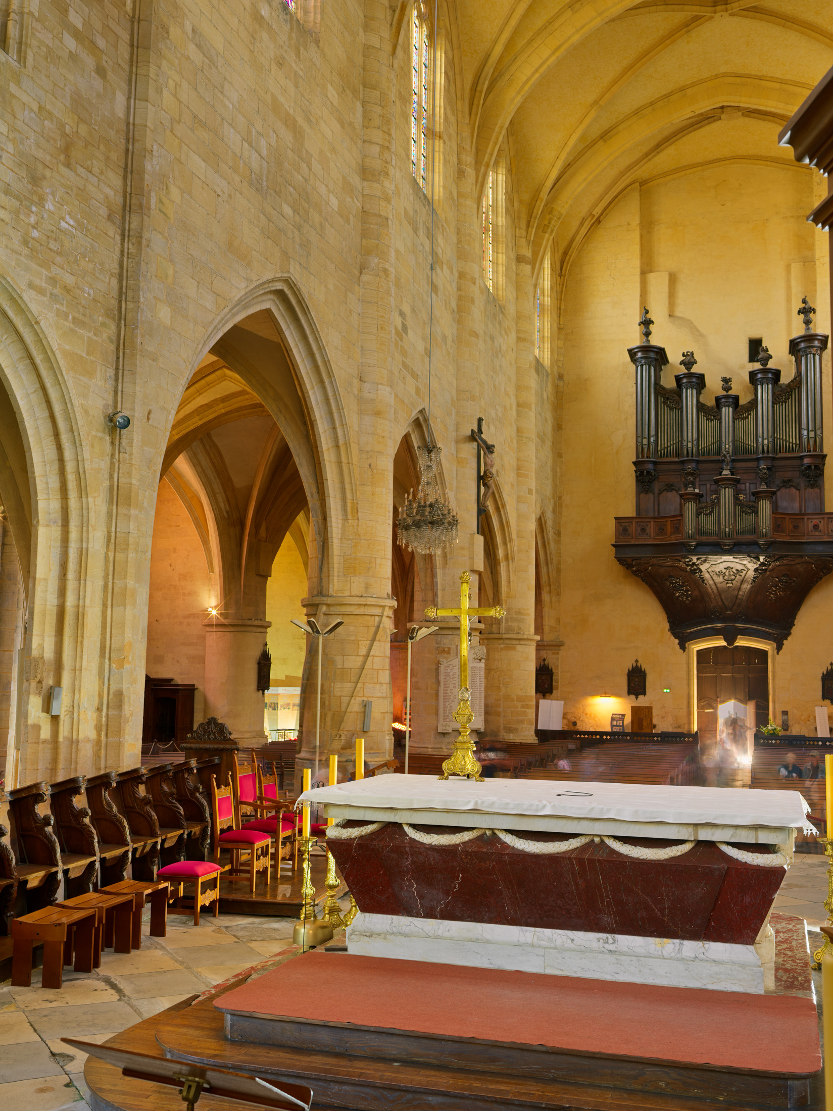 Cathédrale Saint Sacerdos , Sarlat, intérieur, V