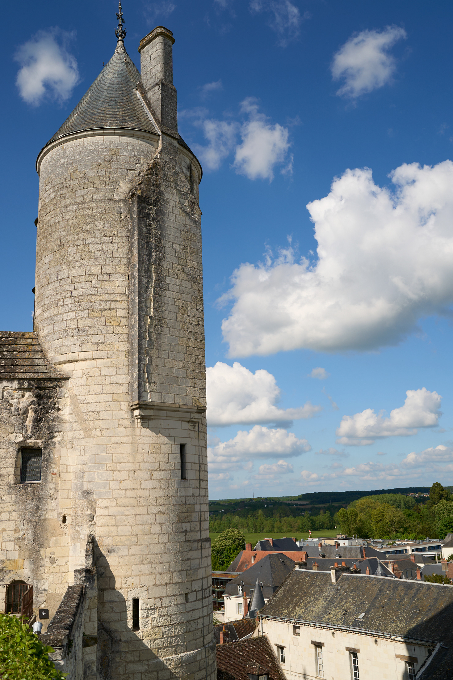 Logis royal, tour Agnès Sorel