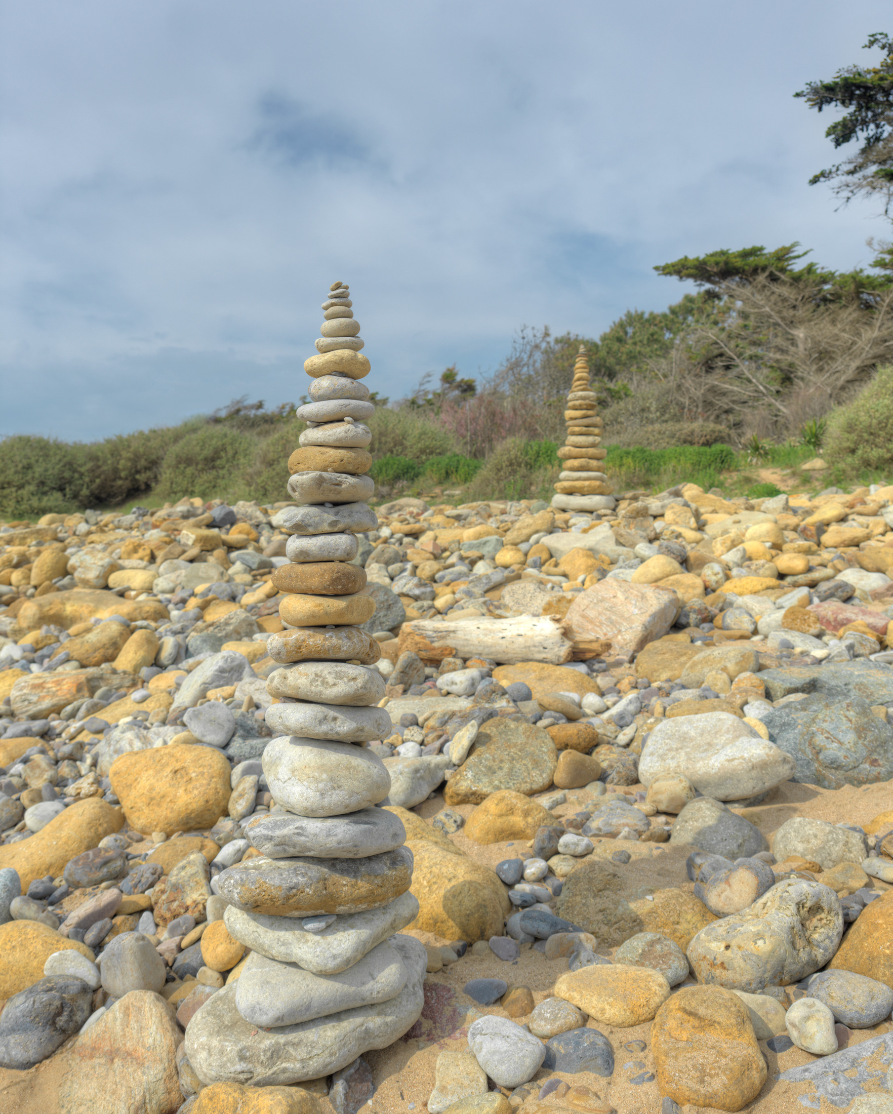 Deux cairns, port de Bourgenay