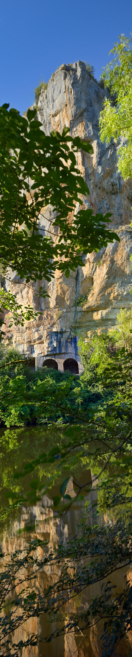 Falaise des berges du Lot, II