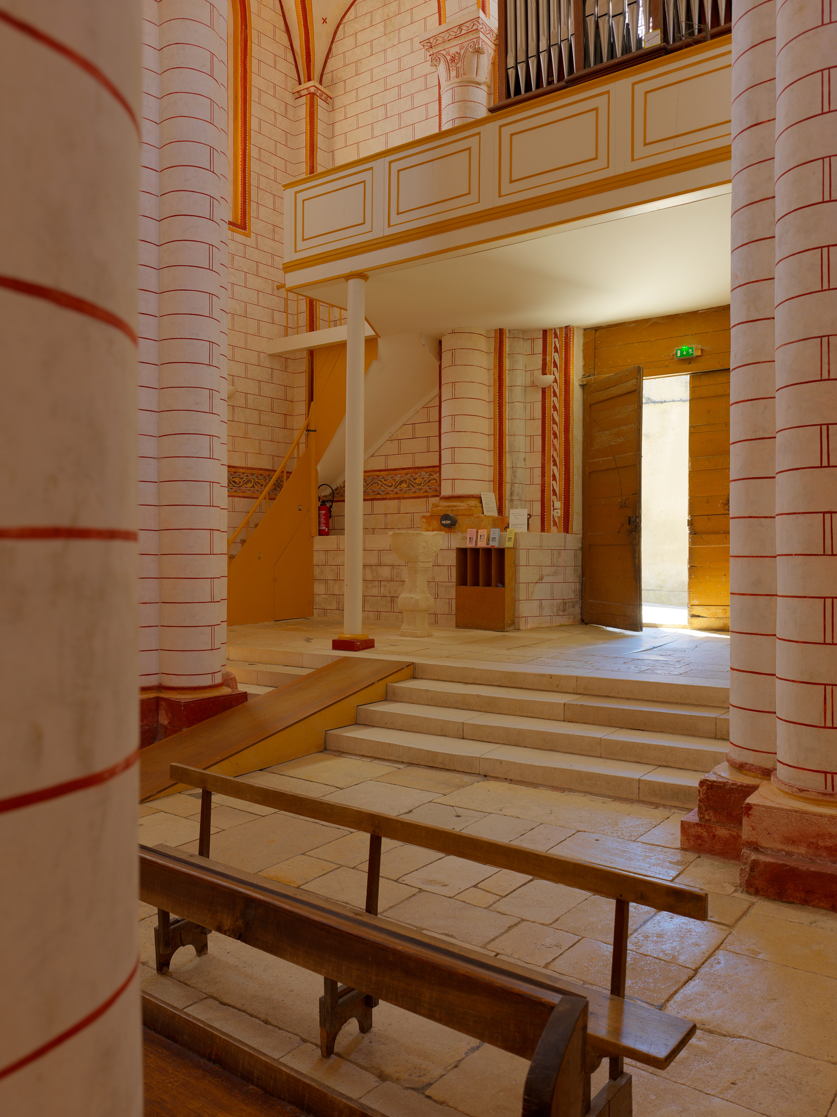 Collégiale Saint-Pierre, intérieur, I