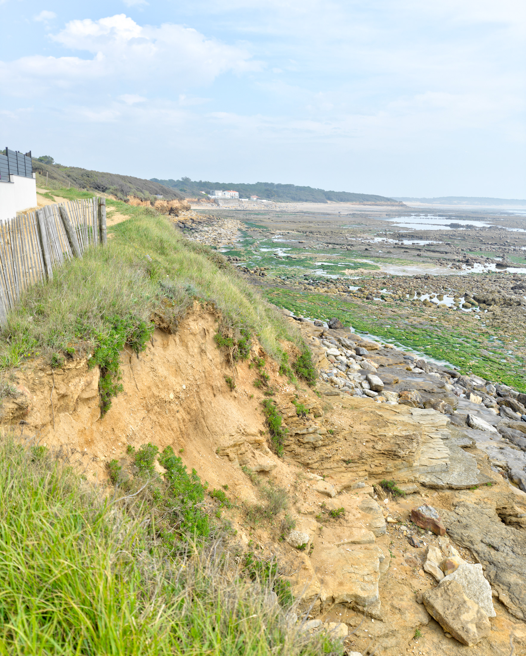 Côte près du port de Bourgenay, IV
