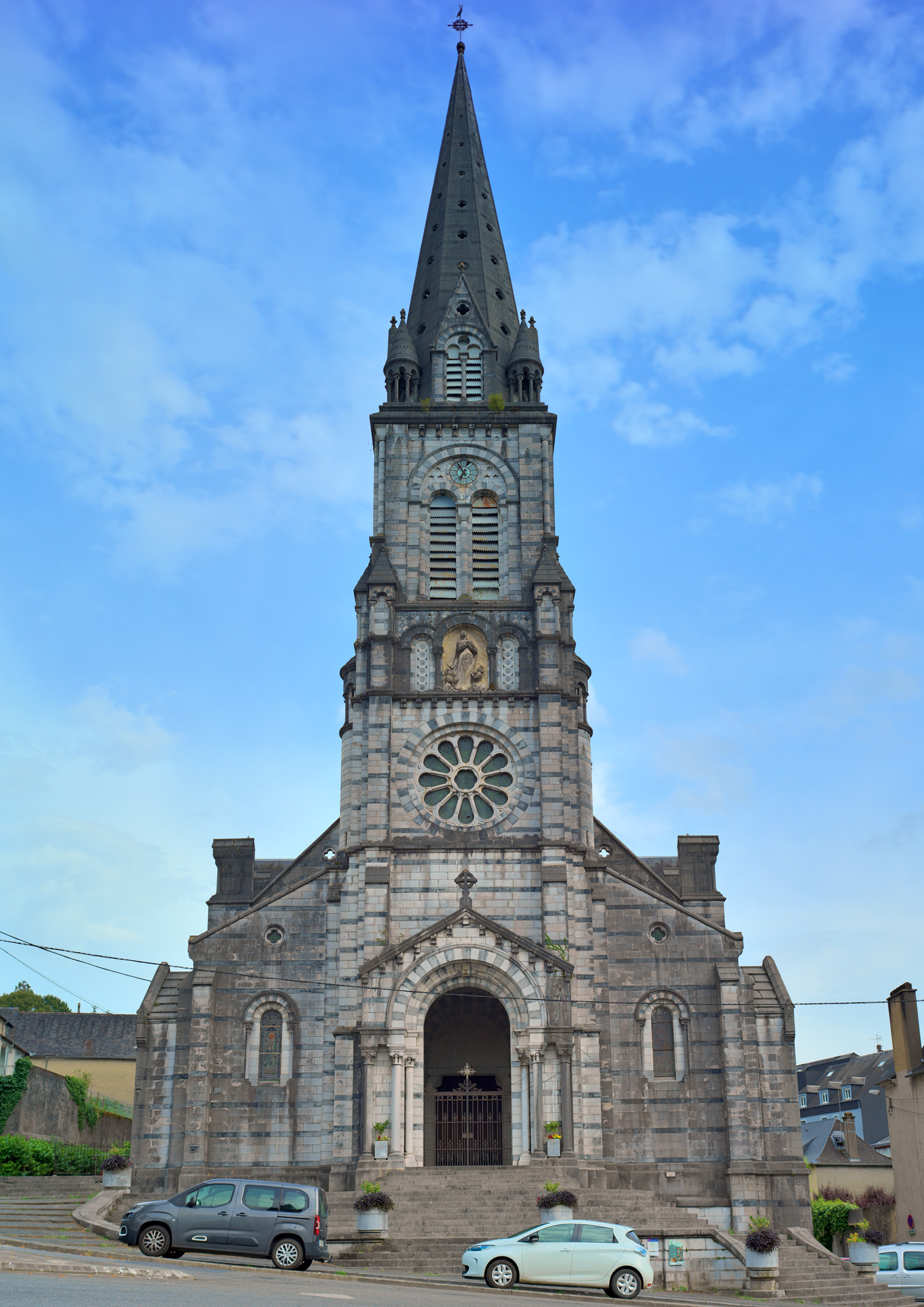 Eglise Notre Dame d'Oloron Sainte-Marie, intérieur, extérieur