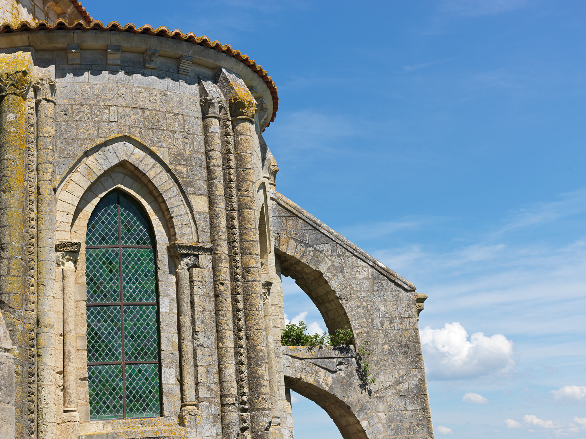 Eglise de Saint-Jouin de Marne, extérieur, V