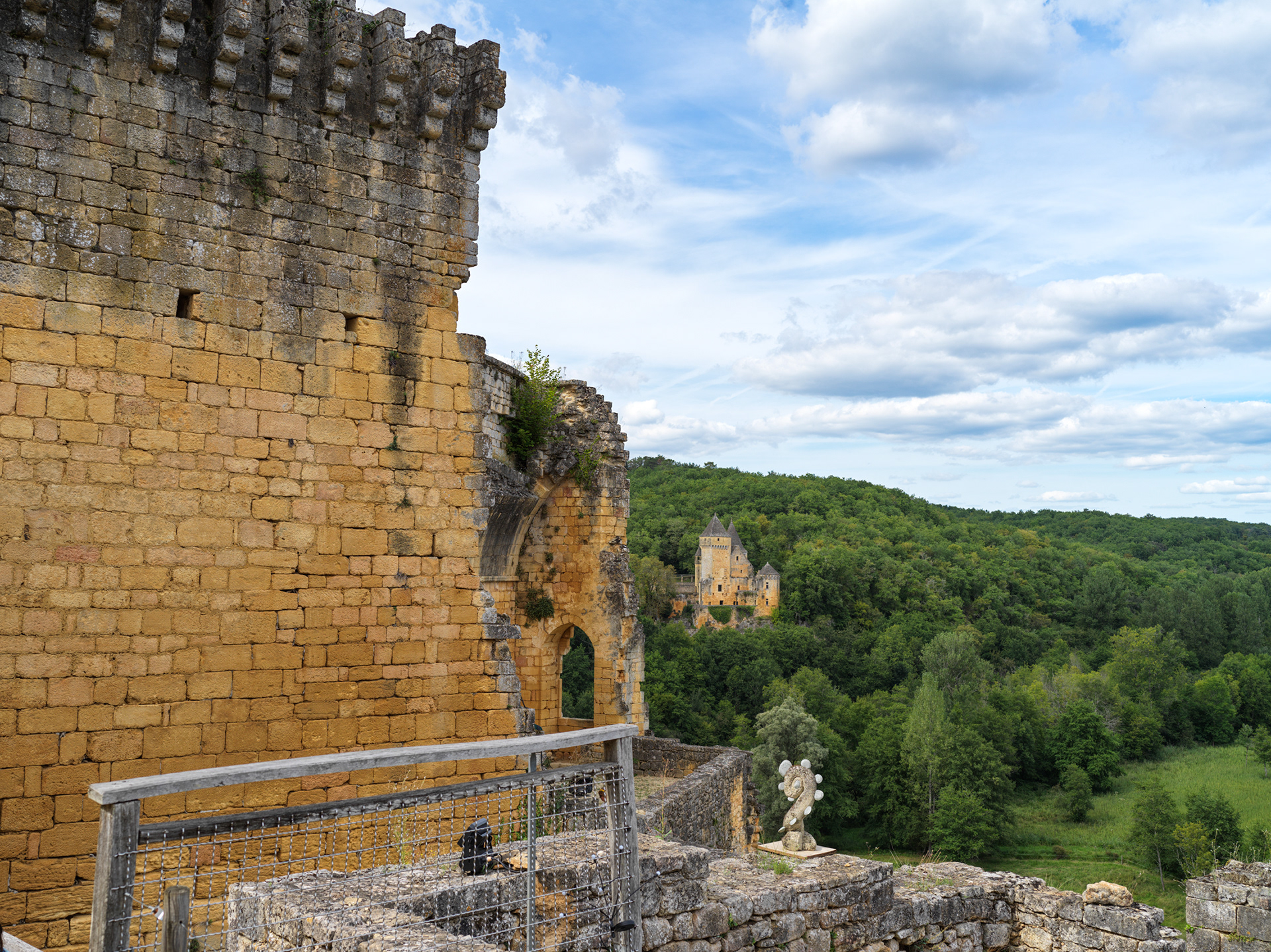 Château de Commarque, VI