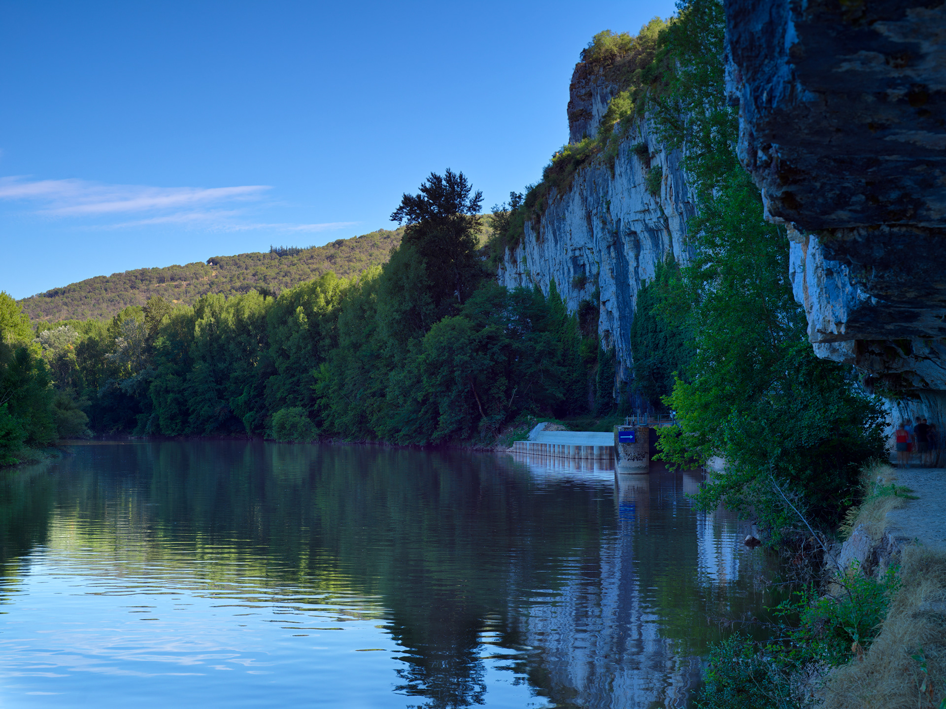 Lot, vu depuis le chemin de halage, I