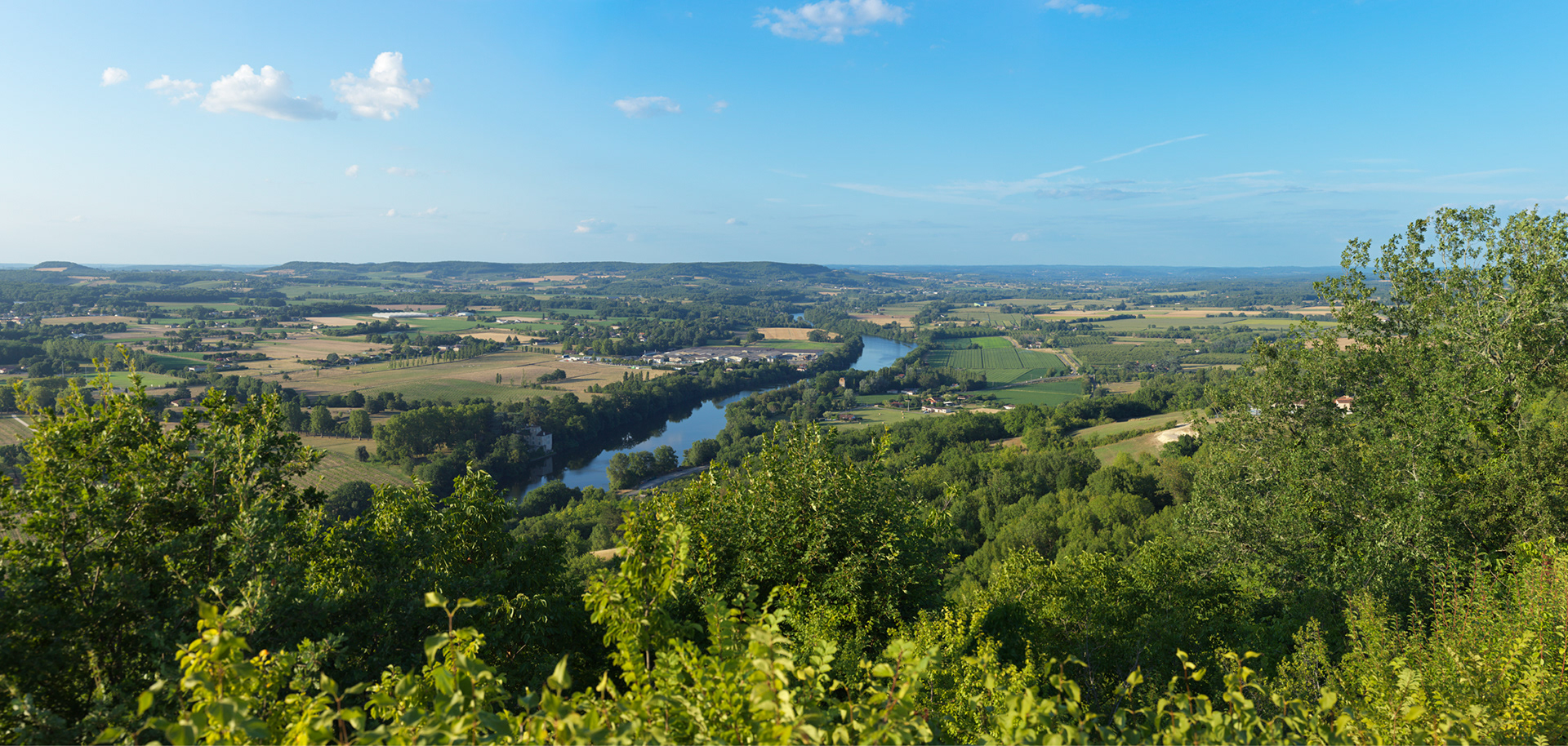 Vue de la vallée du Lot depuis Penne-d'Agenais