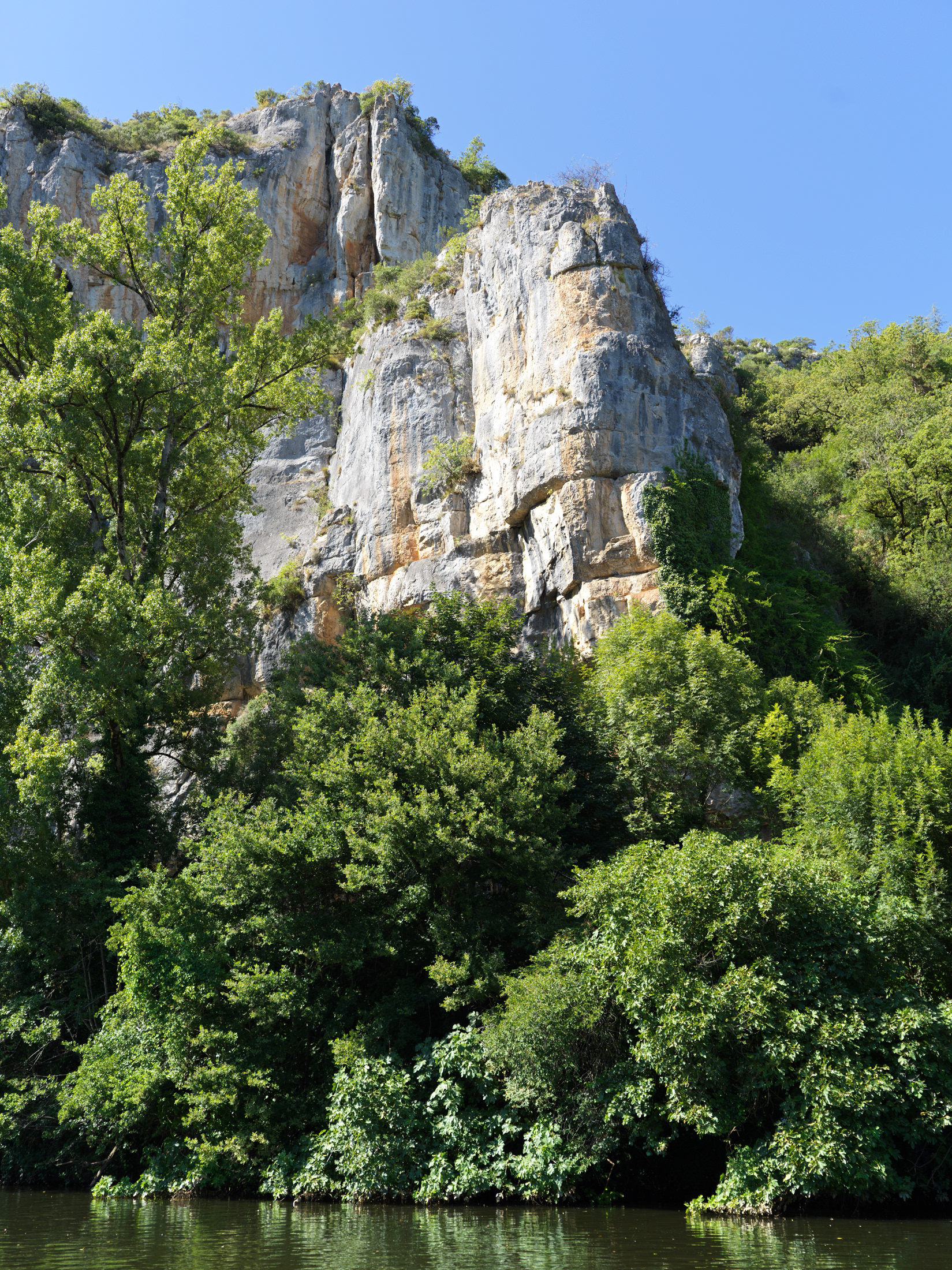Croisière sur le Lot, V