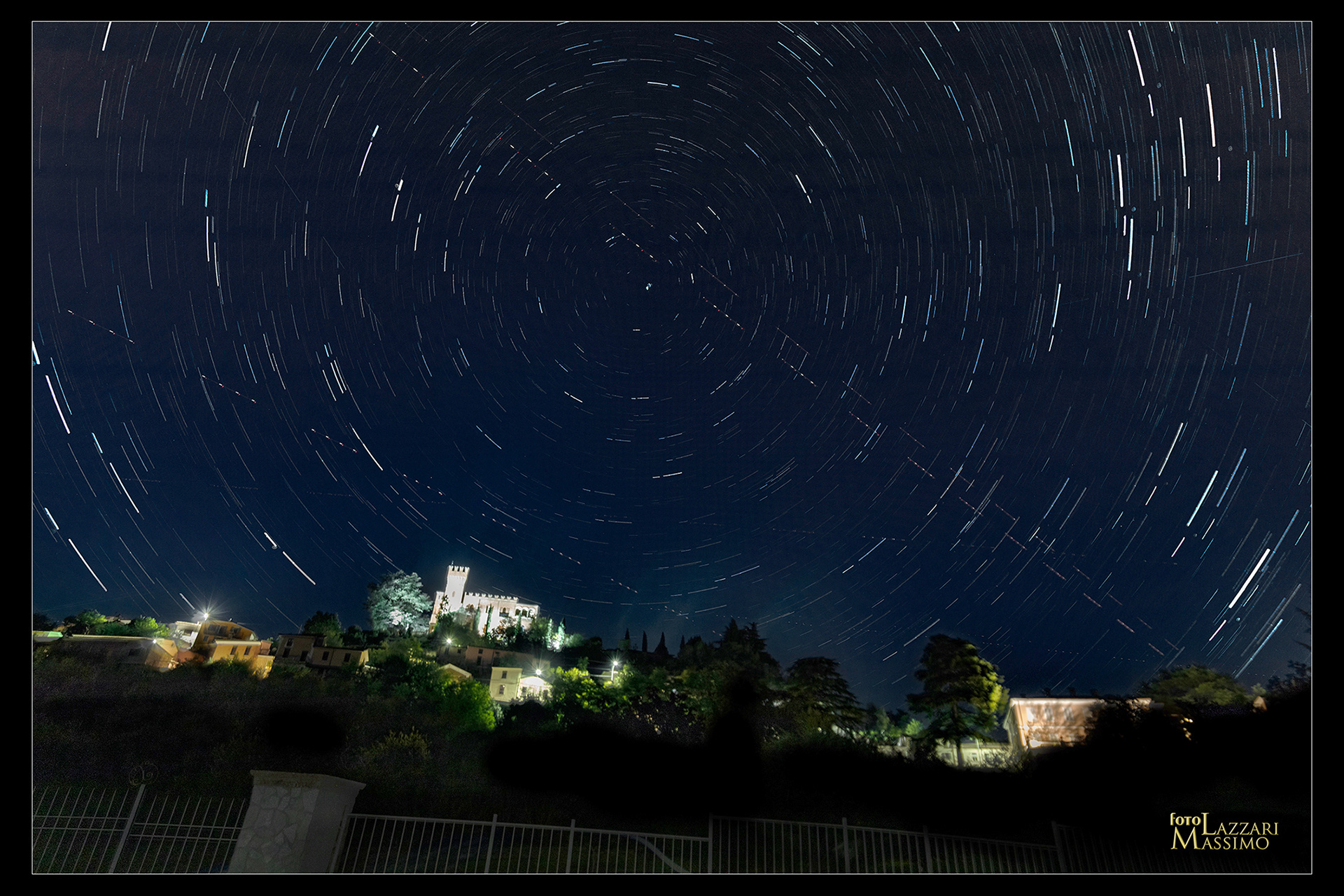 Star Trail a Mornico Losana (PV)