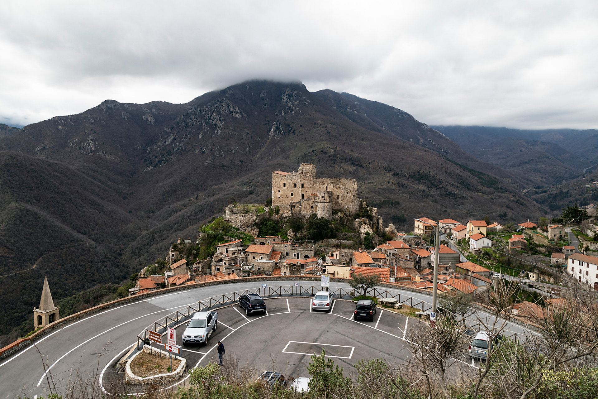 Castelvecchio Rocca di Barbena