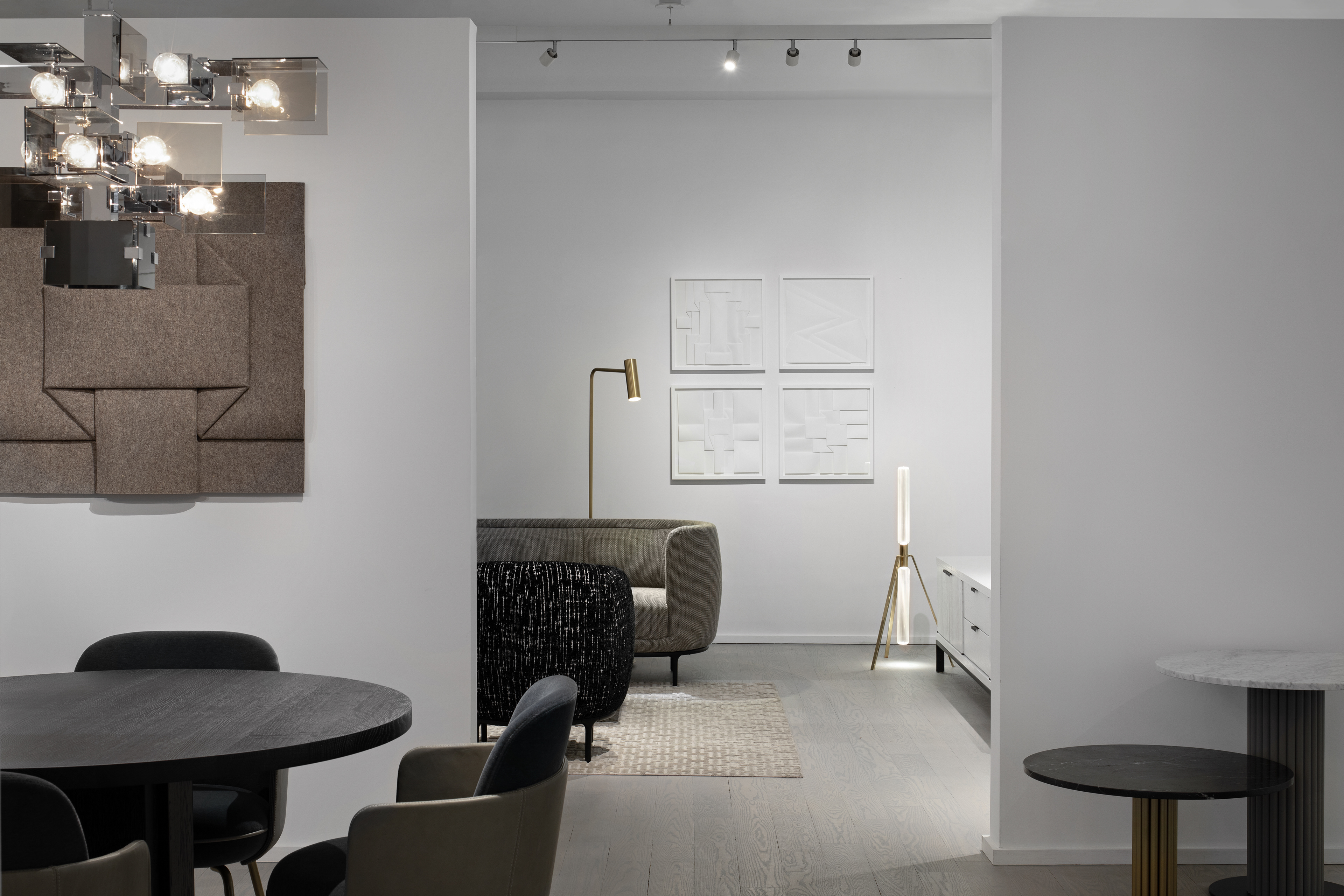 Photography by Eric Petschek for AVENUE ROAD.
