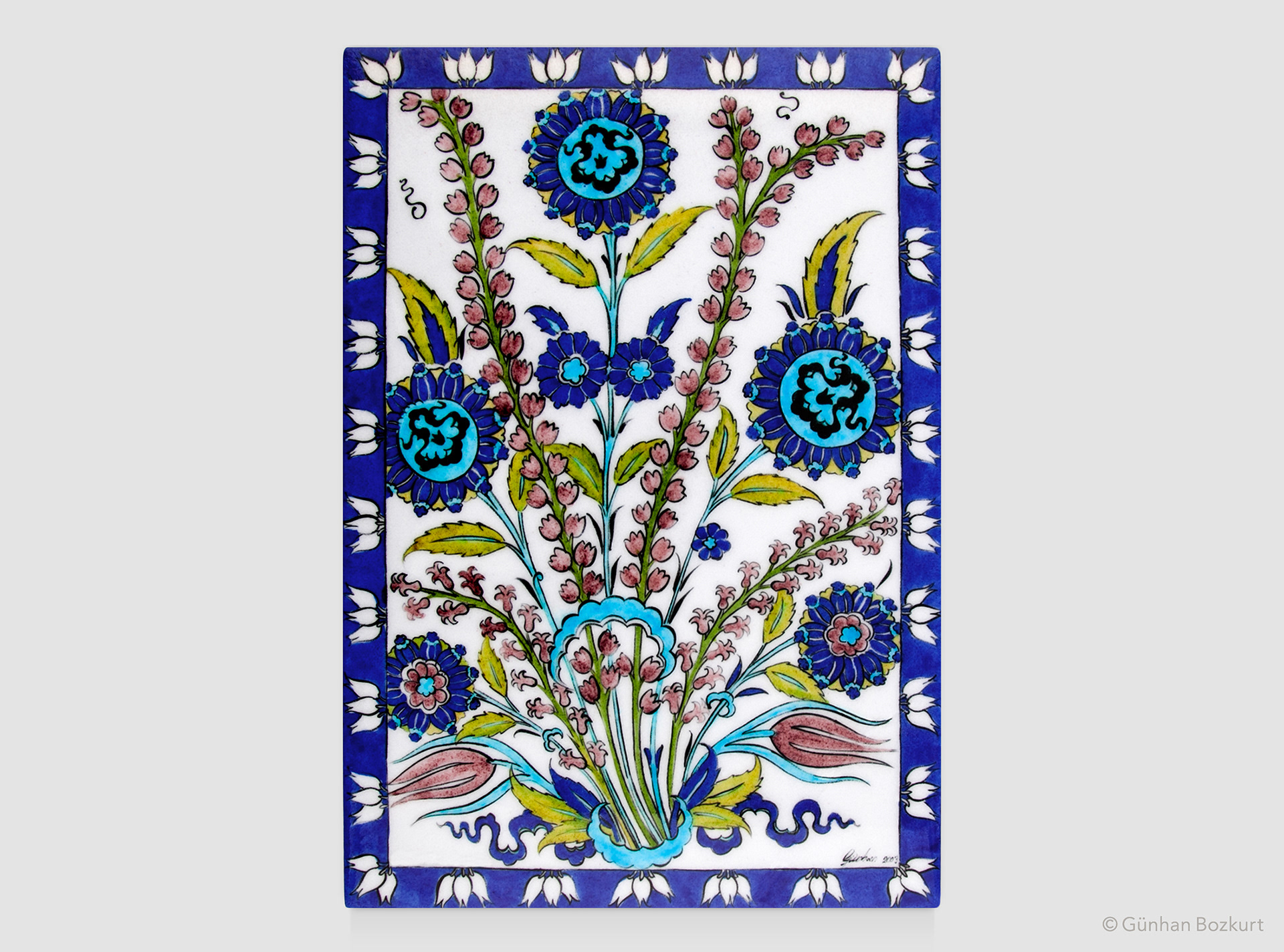 Based on an original Iznik rimless, shallow dish, c. 1550. Victoria & Albert Museum, London / quartz tile, 40 × 30 cm