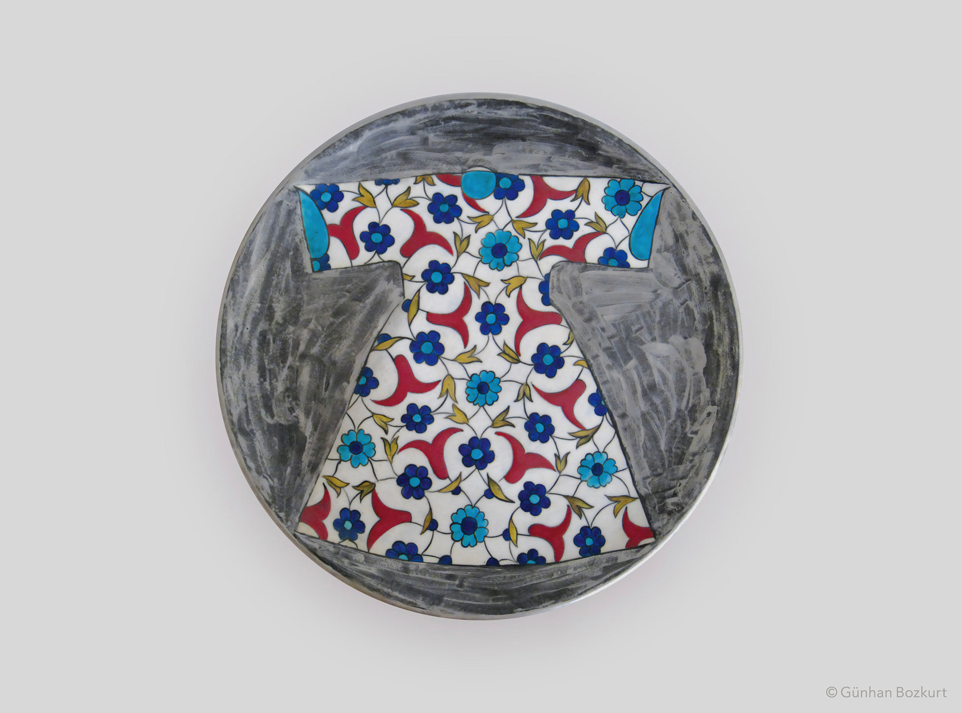 Kaftan / ceramic plate, Ø 35 cm