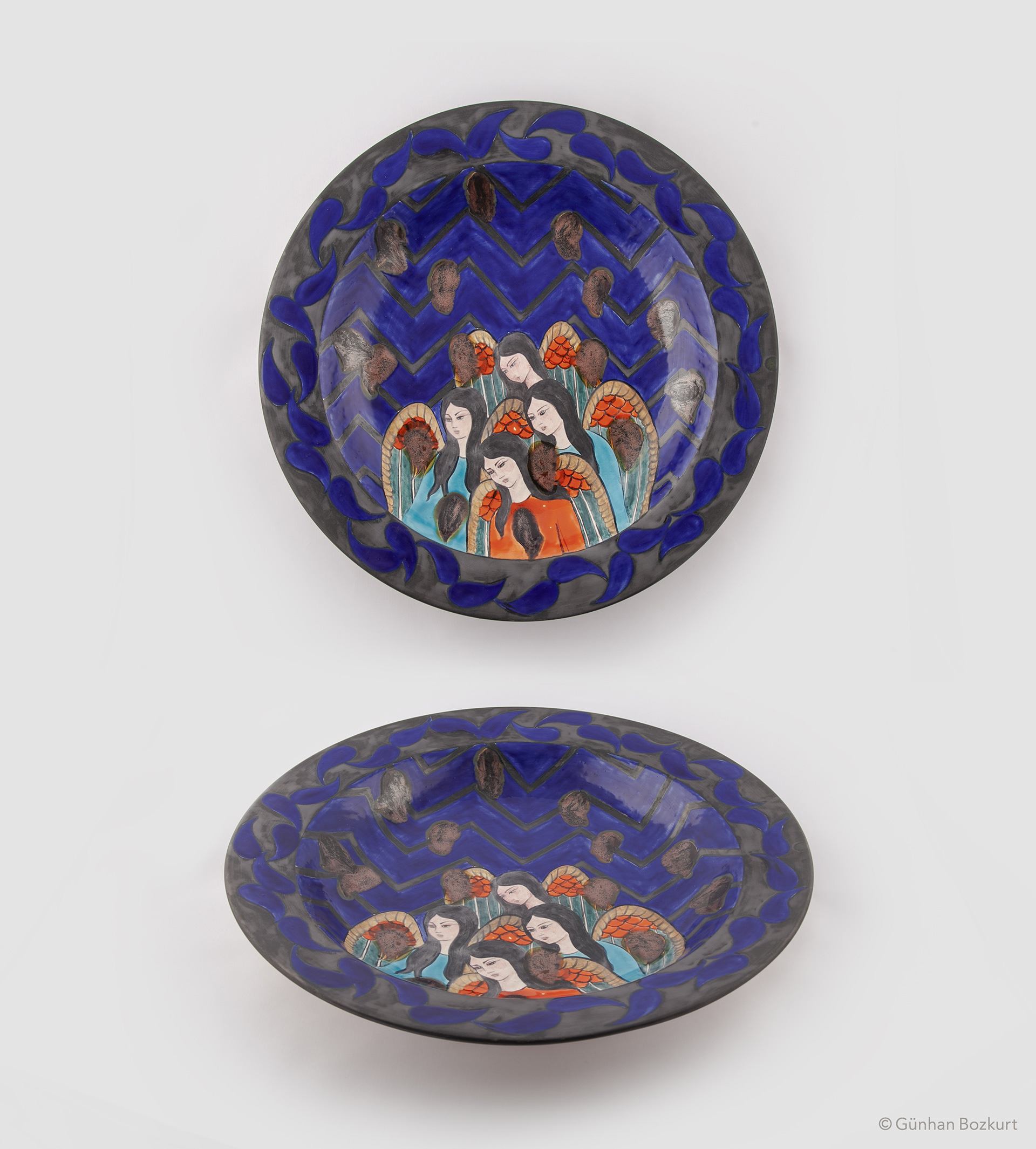Angels / ceramic plate, Ø 40 cm