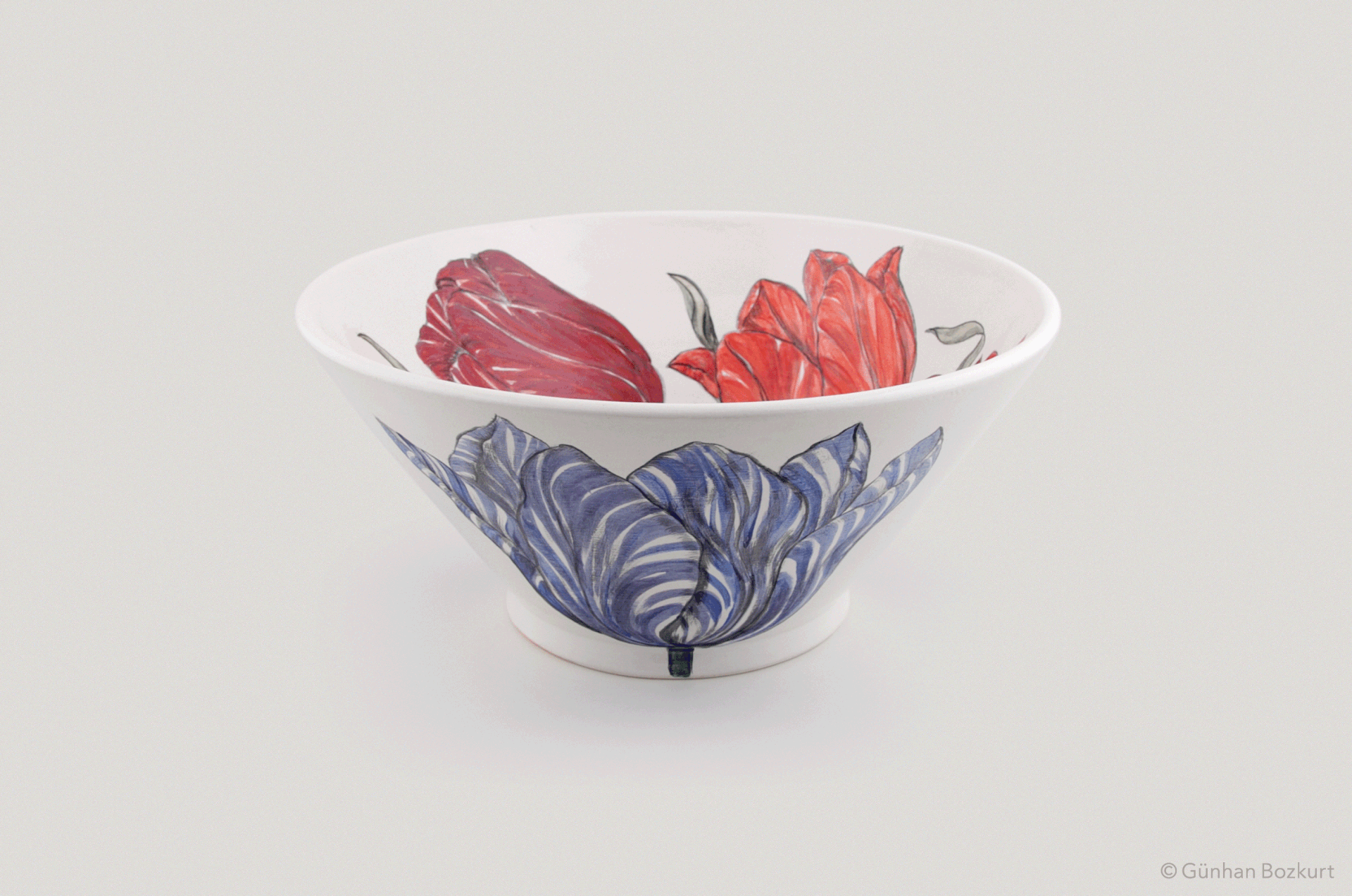 Sultan's Tulip Garden / ceramic bowl, Ø 40 cm