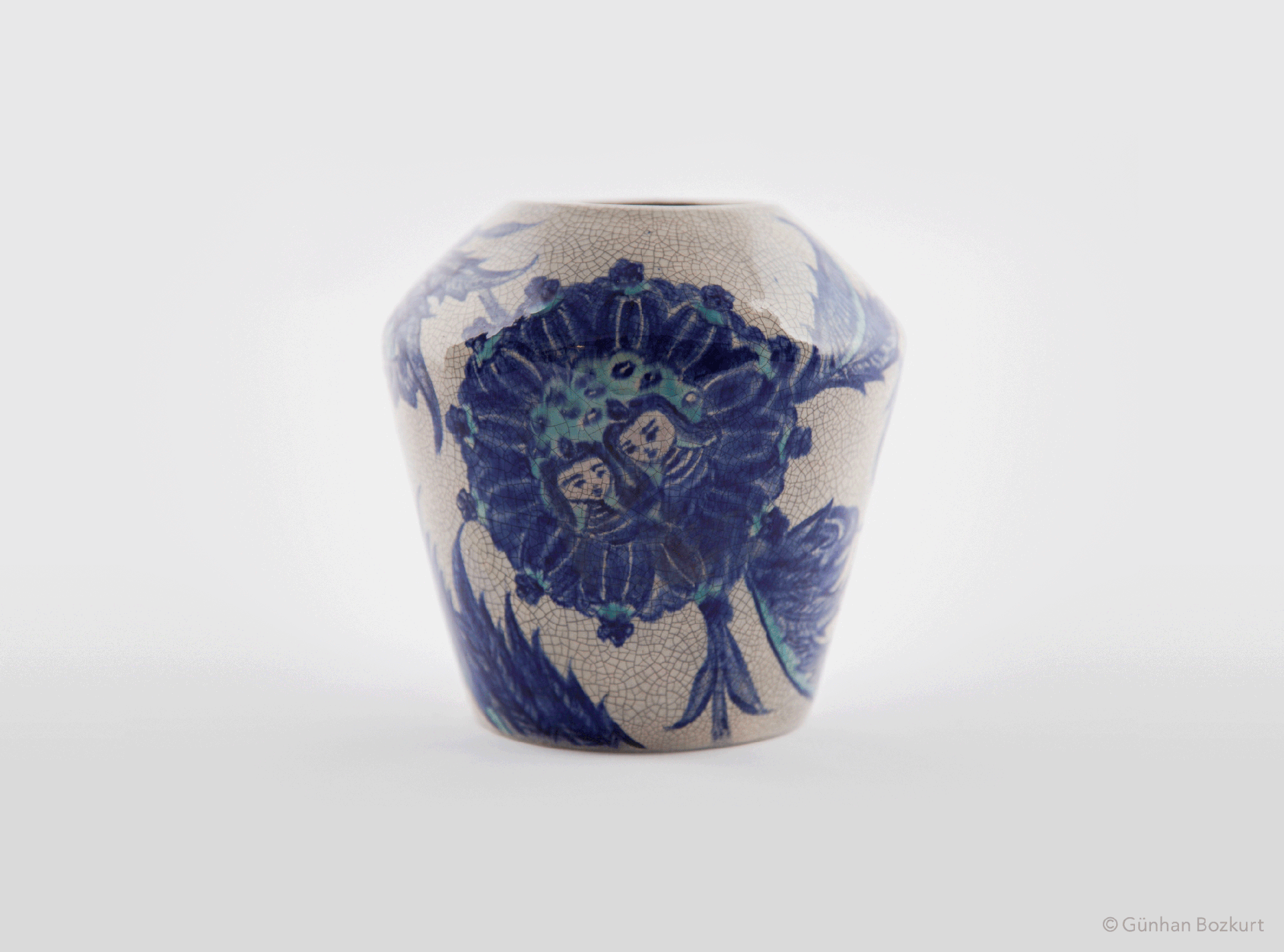 Blue-White Sirens / crackle-glazed ceramic vase, max. Ø 16 cm, h. 14.5 cm
