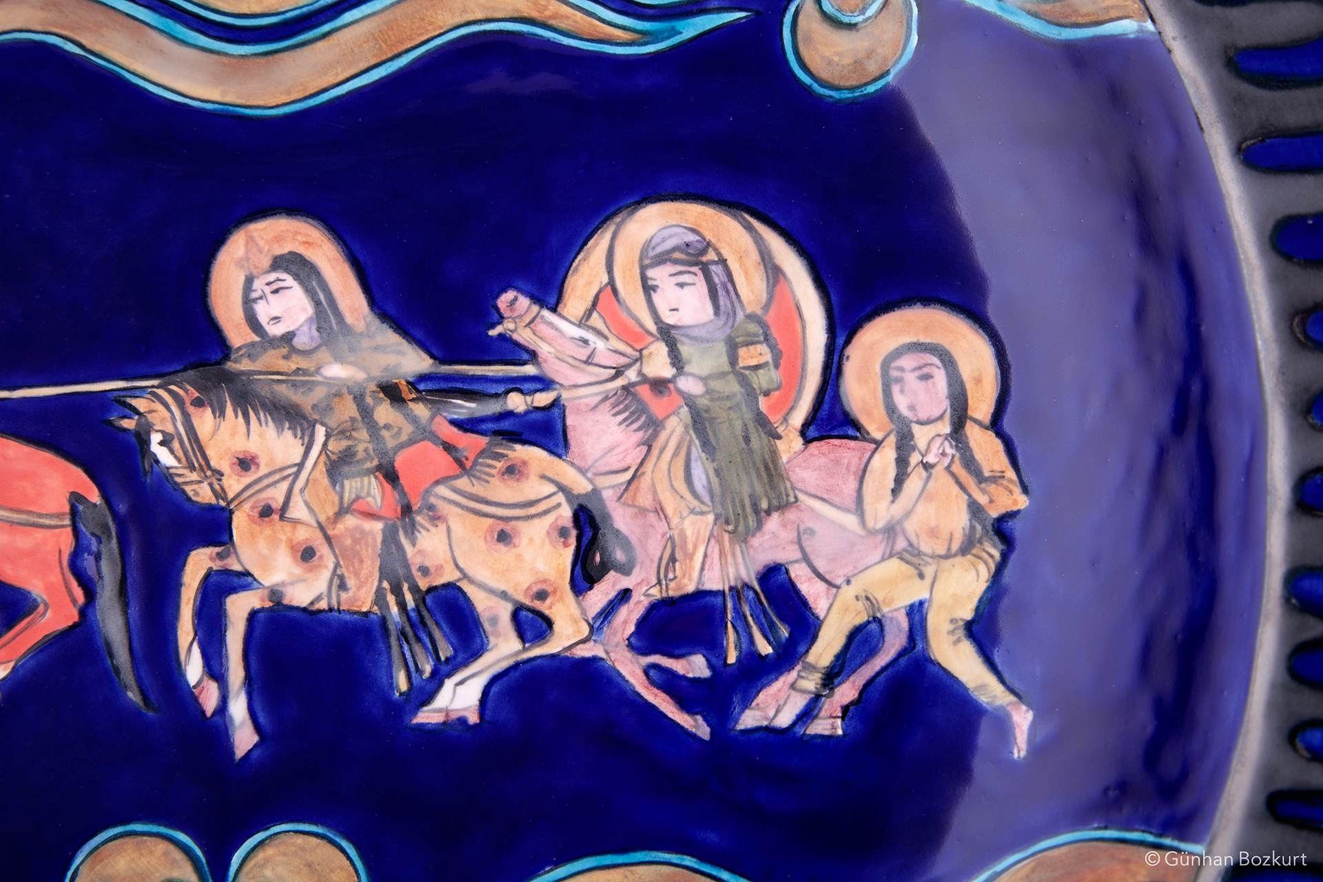 Detail from "Varka & Golshah: The Cavalry" / ceramic plate, Ø 40 cm