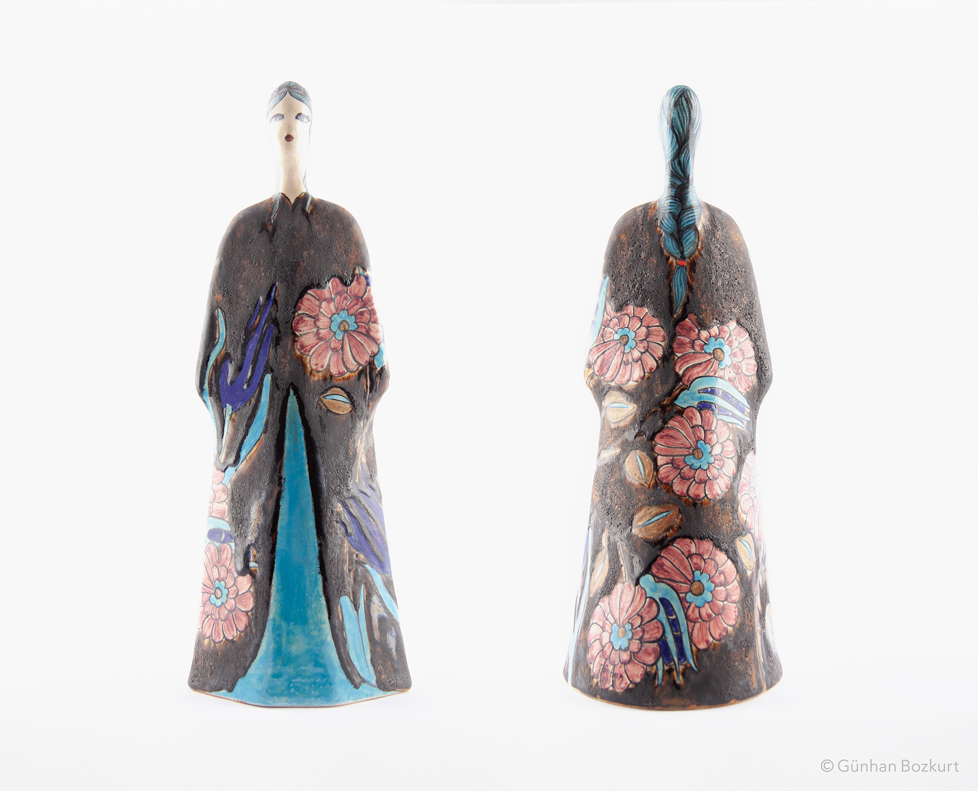 Woman Figure in Kaftan / ceramic sculpture, h. 38 cm, w. 13 cm — front & back views